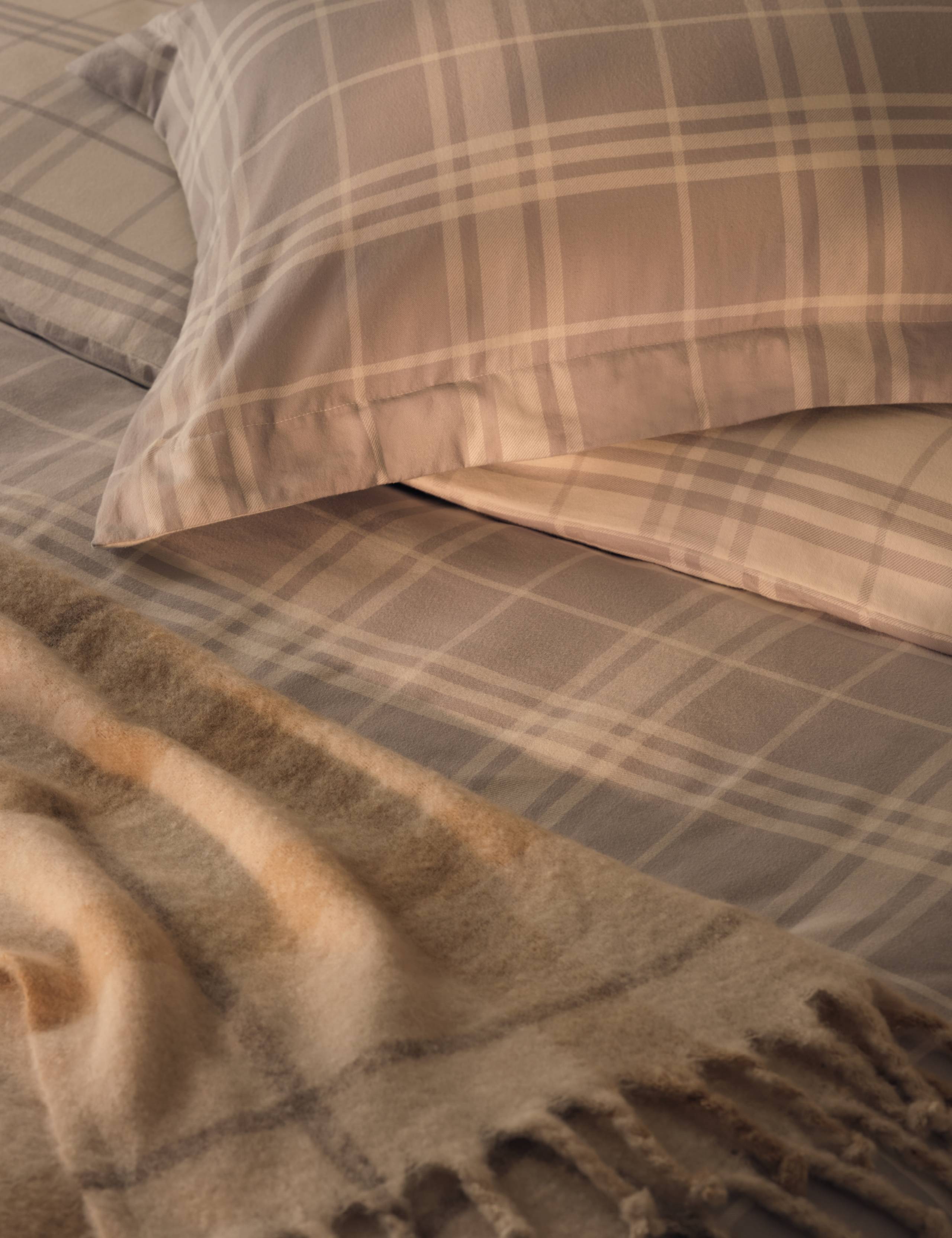 Pure Brushed Cotton Checked Bedding Set 6 of 6