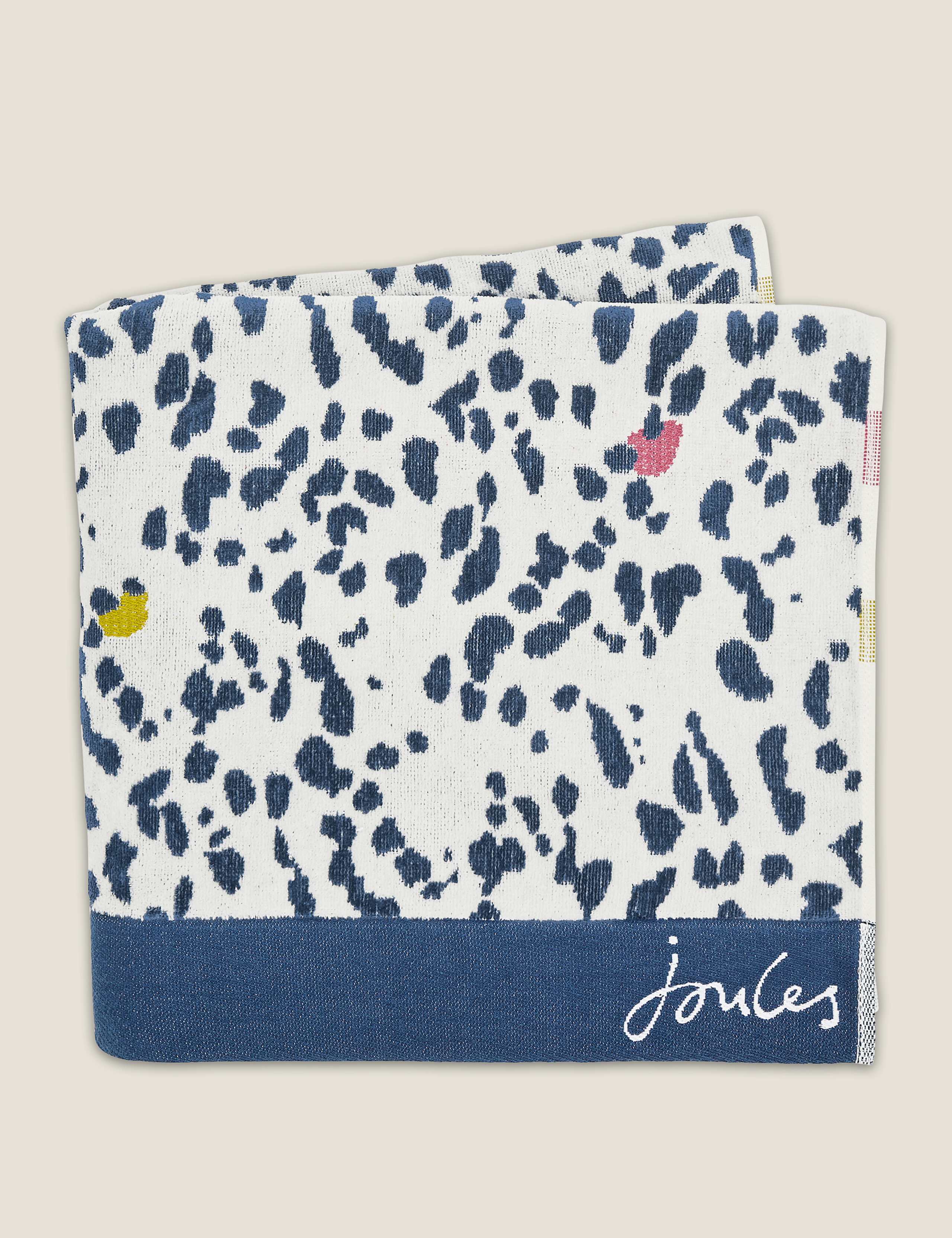 Pure Cotton Lynx Leopard Towel 1 of 3