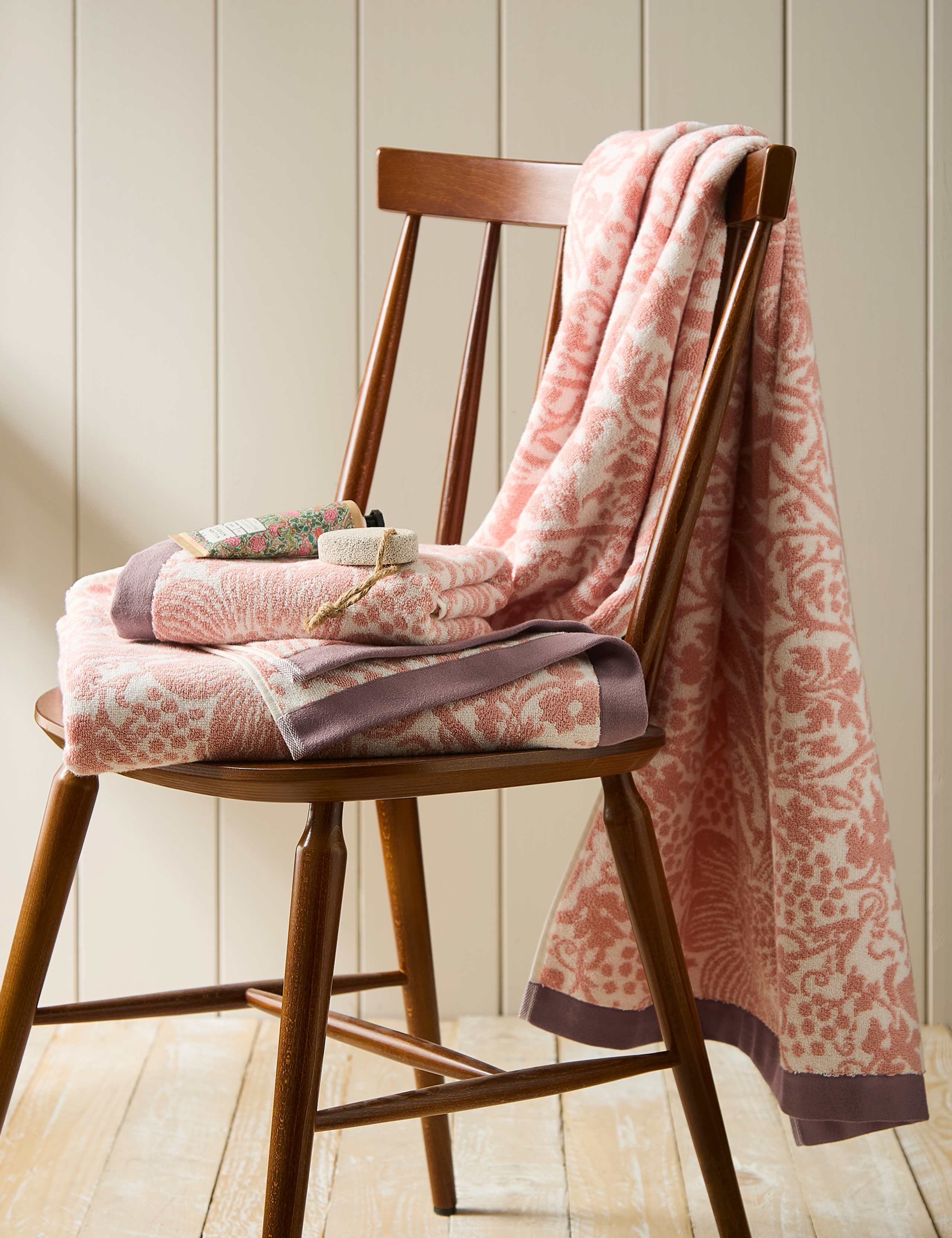 Kennet Pure Cotton Towel 5 of 5