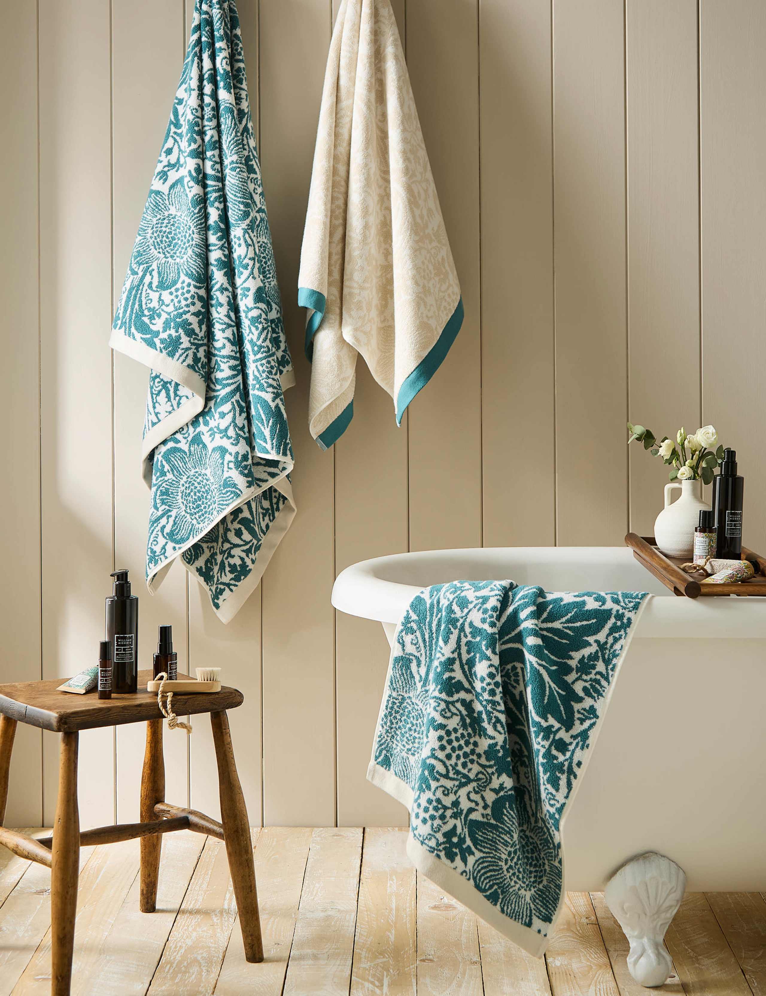Kennet Pure Cotton Towel 4 of 6