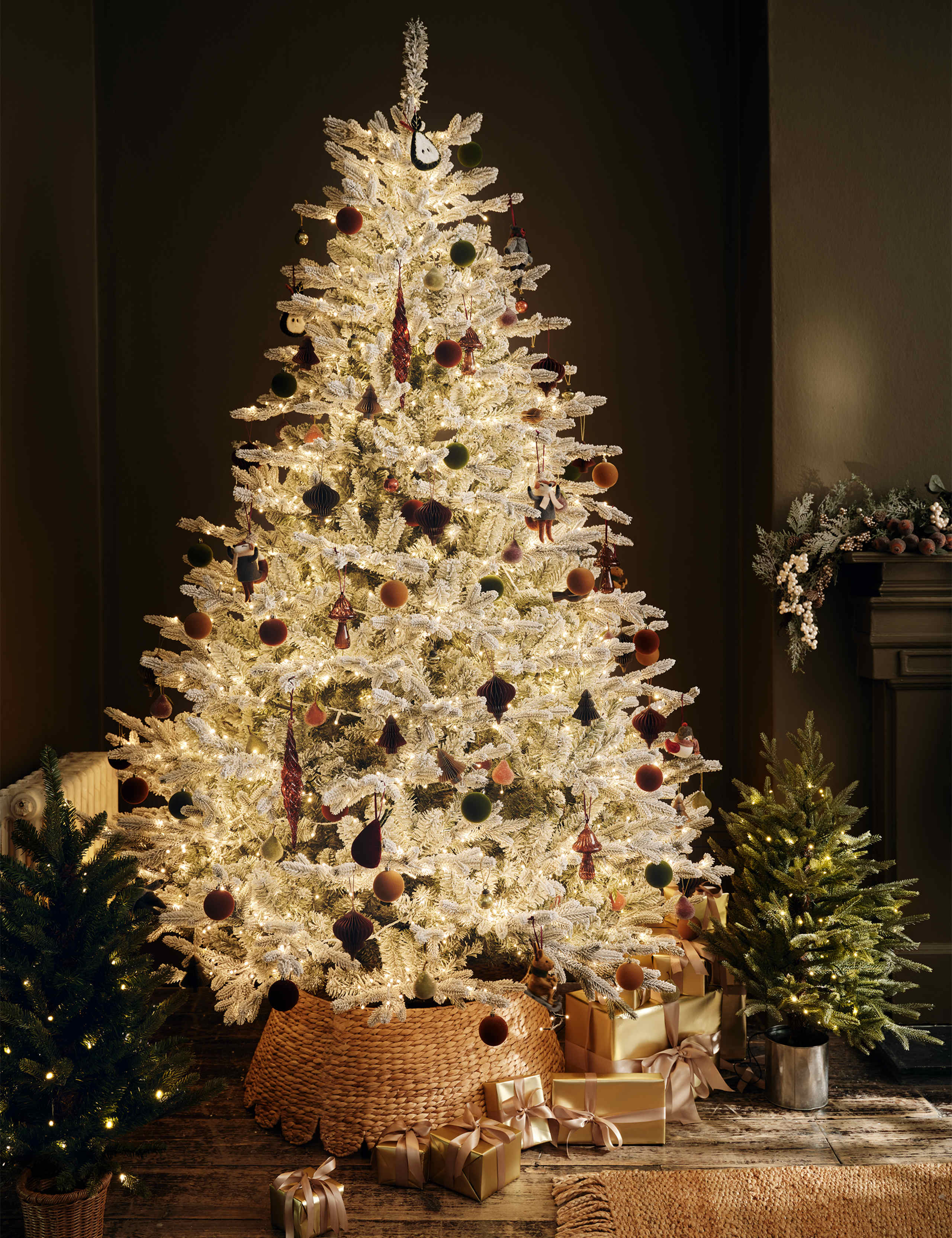 8ft Pre-Lit Snowy Grand Fir Christmas Tree 6 of 6