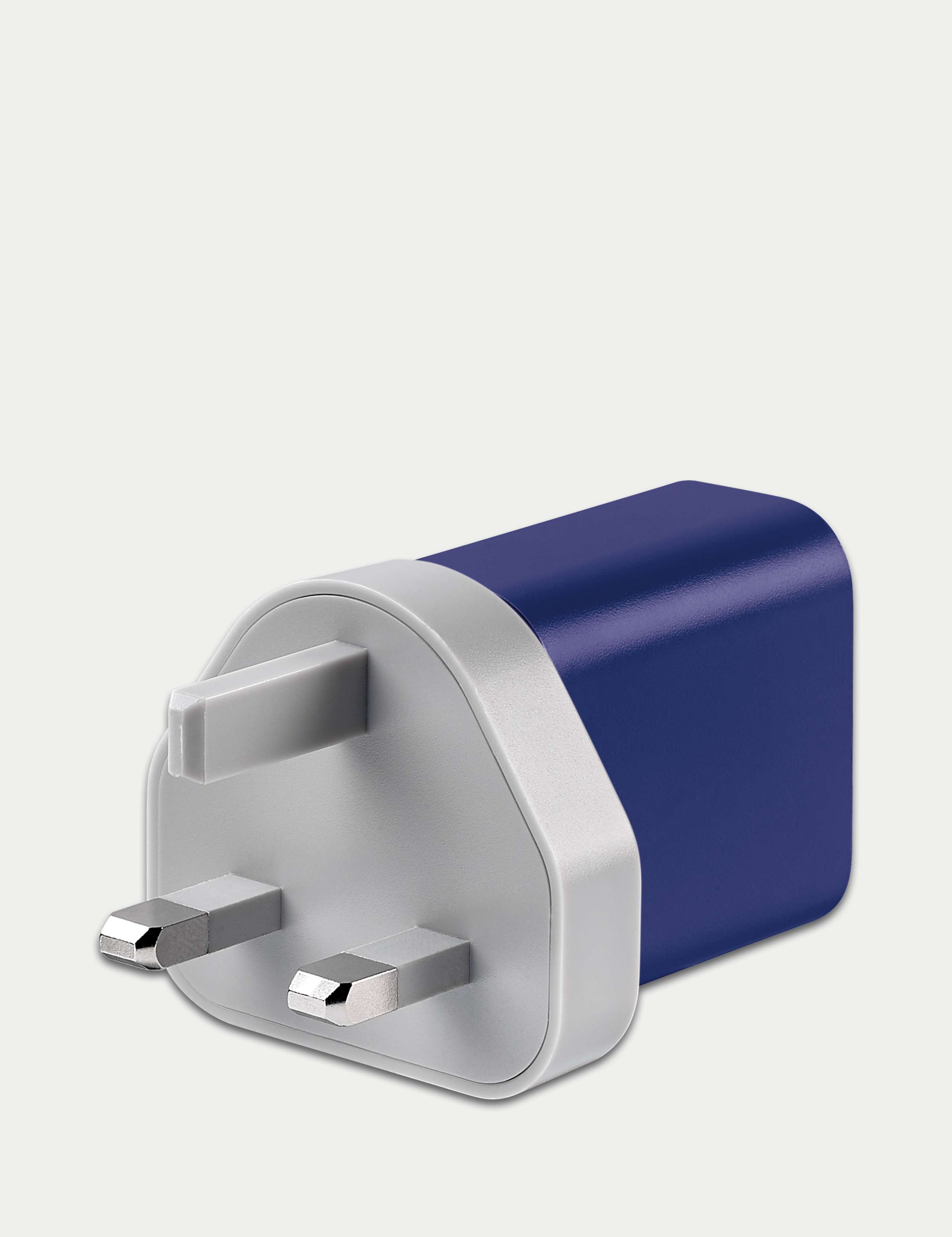 Worldwide USB A & C Charger 2 of 7