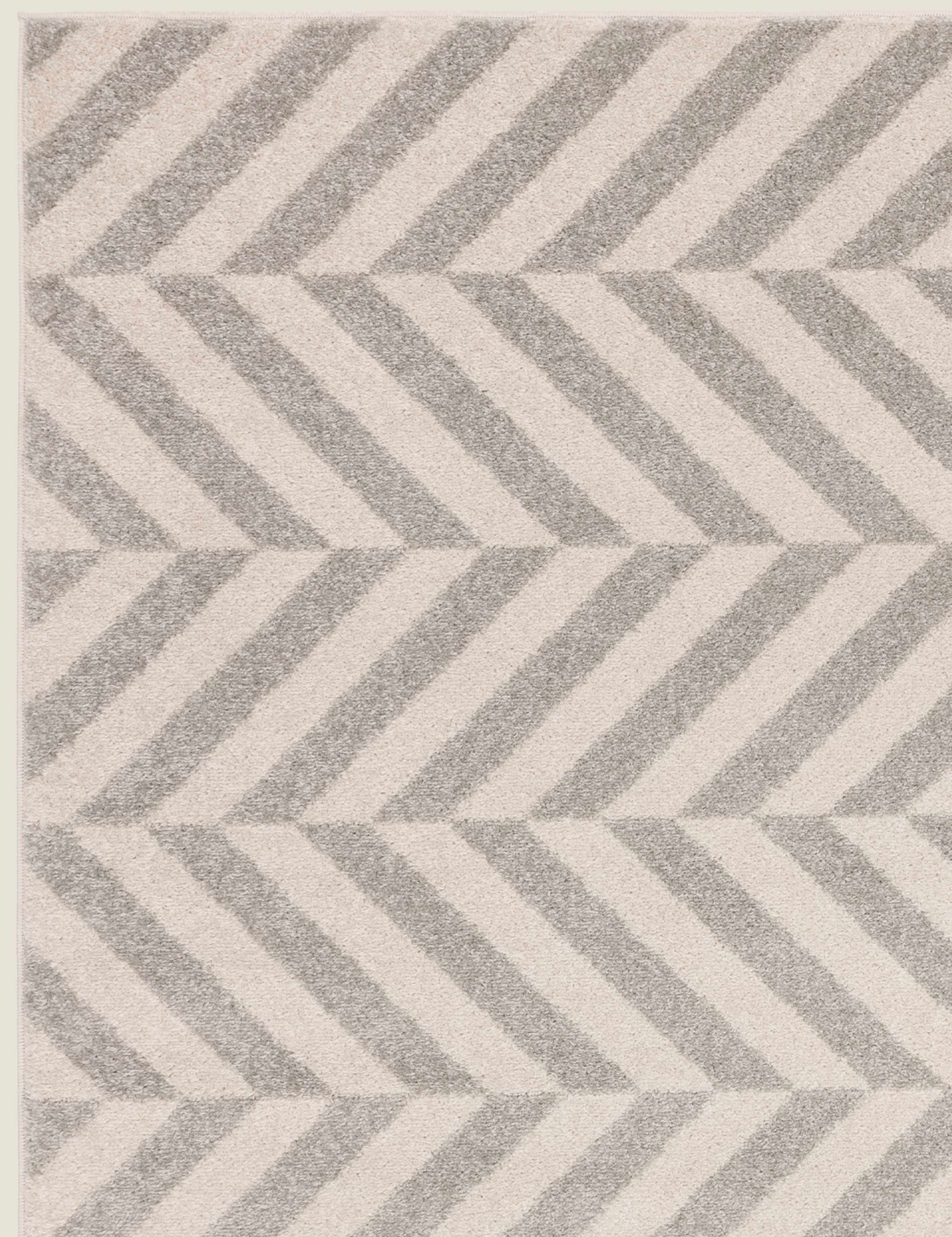 Muse Chevron Rug 4 of 7