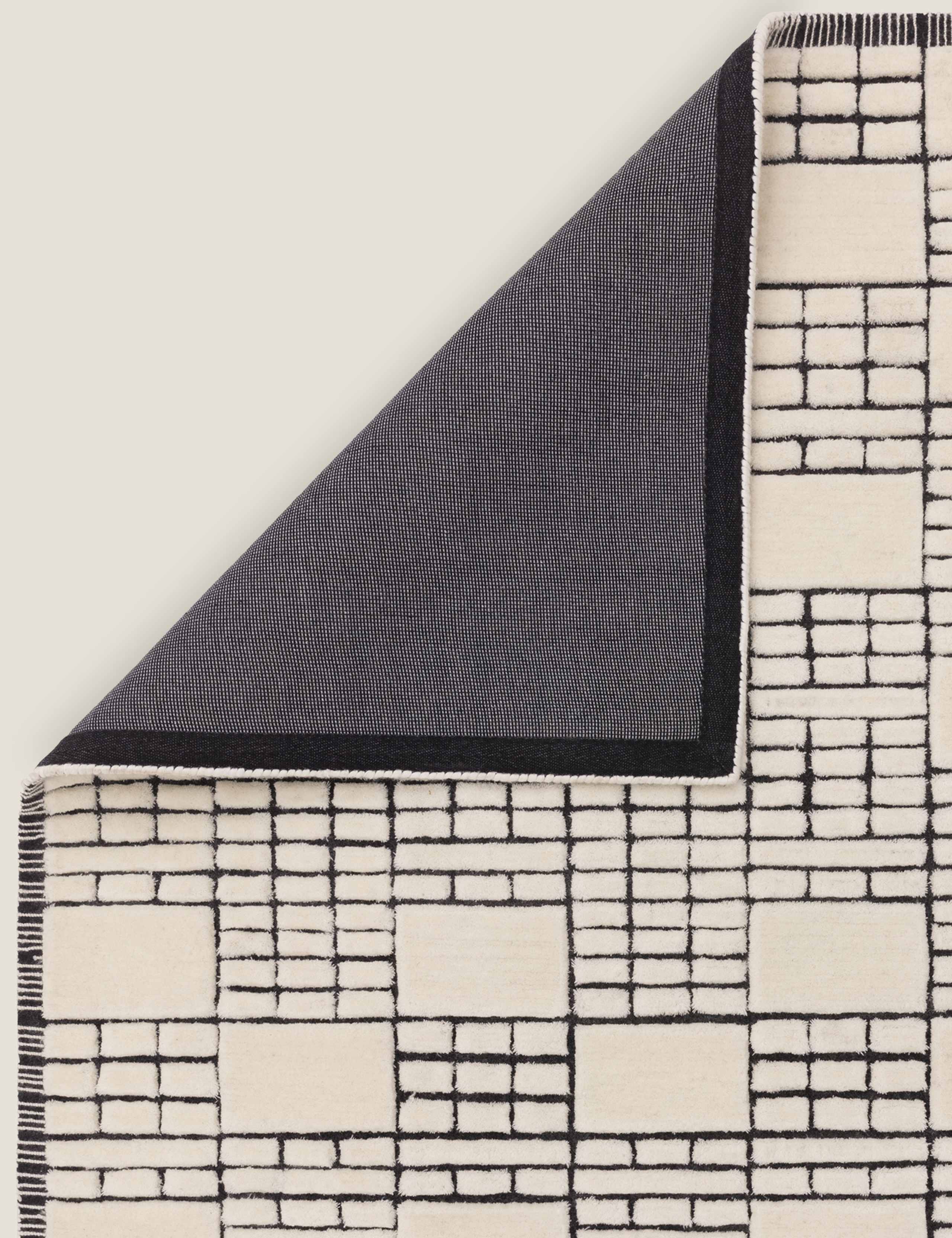 Empire Hand Tufted Pure Wool Rug 5 of 7