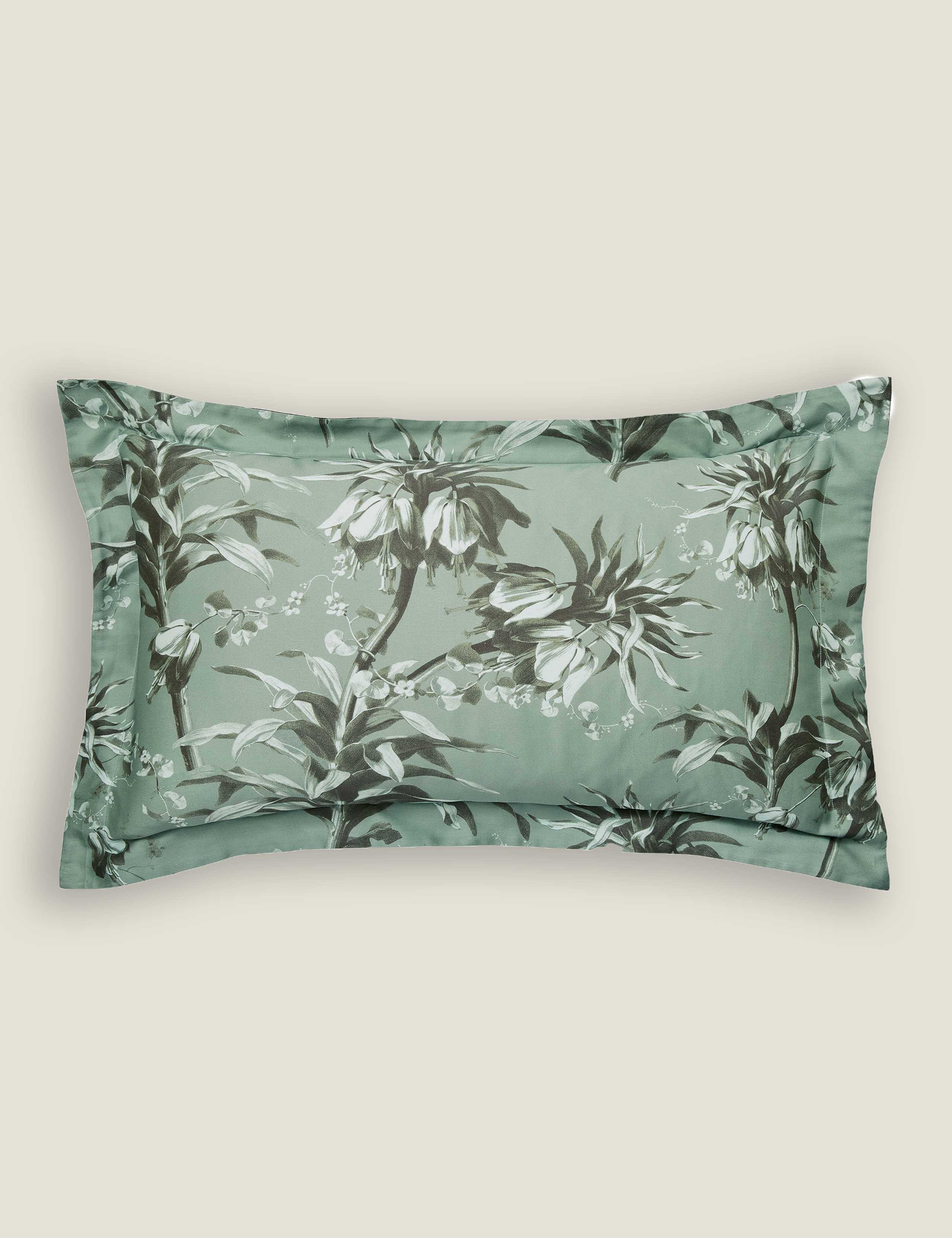 Sateen Belmar Floral Bedding Set 5 of 5