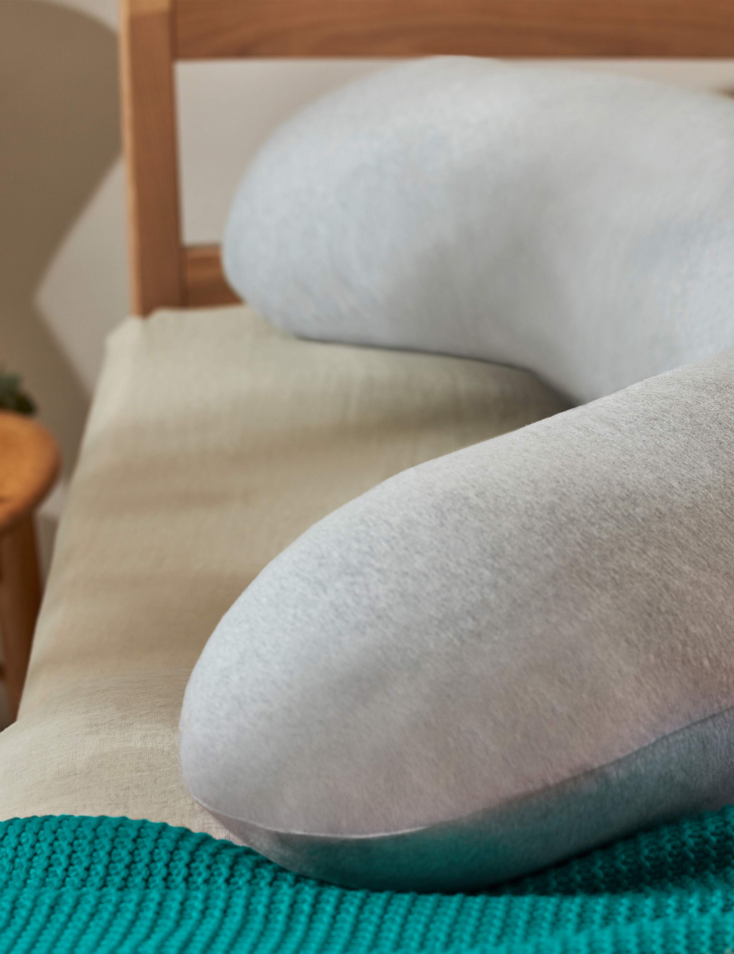Luxury Medium Body Pillow 7 of 10