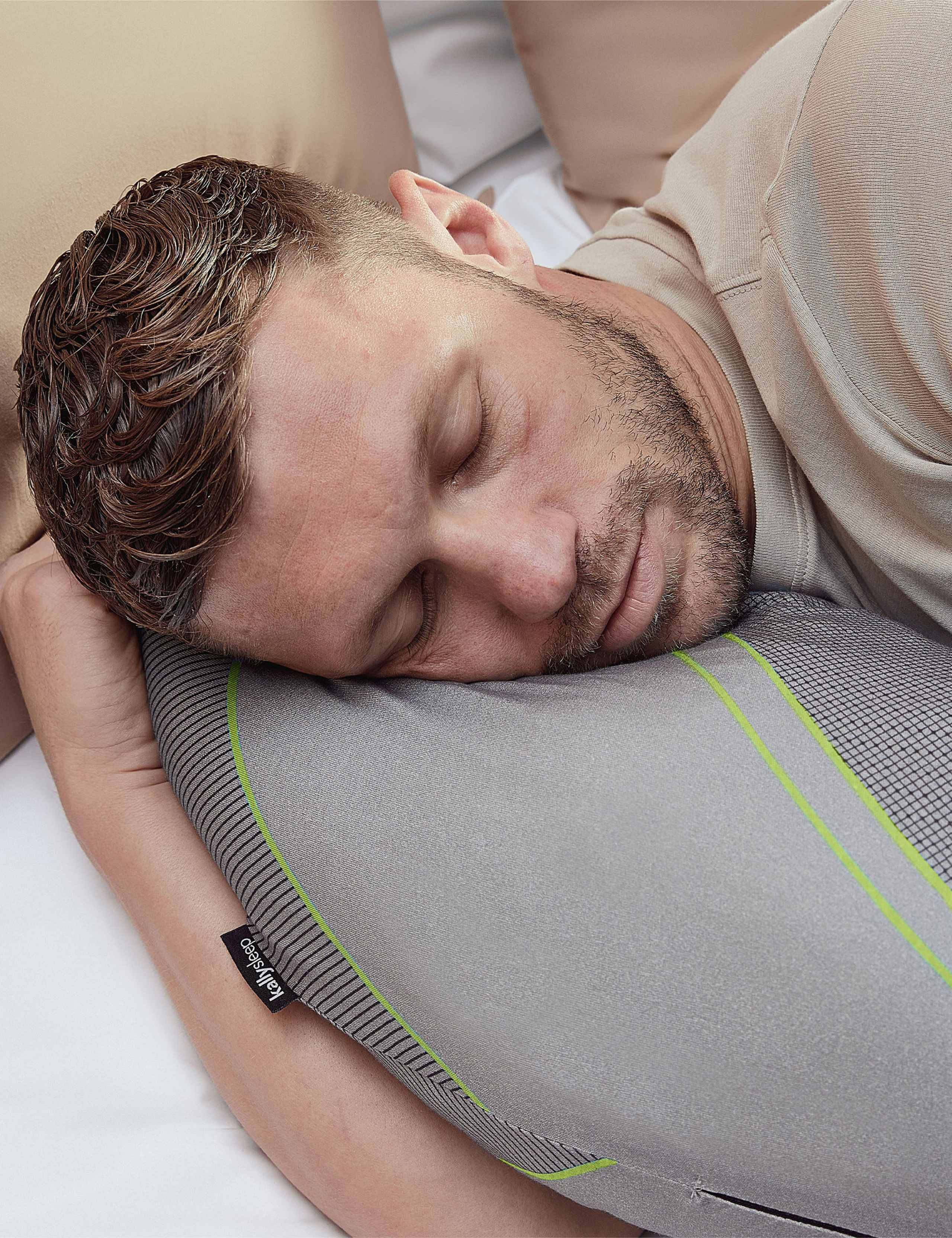 Sports Recovery Medium Body PIllow 5 of 10