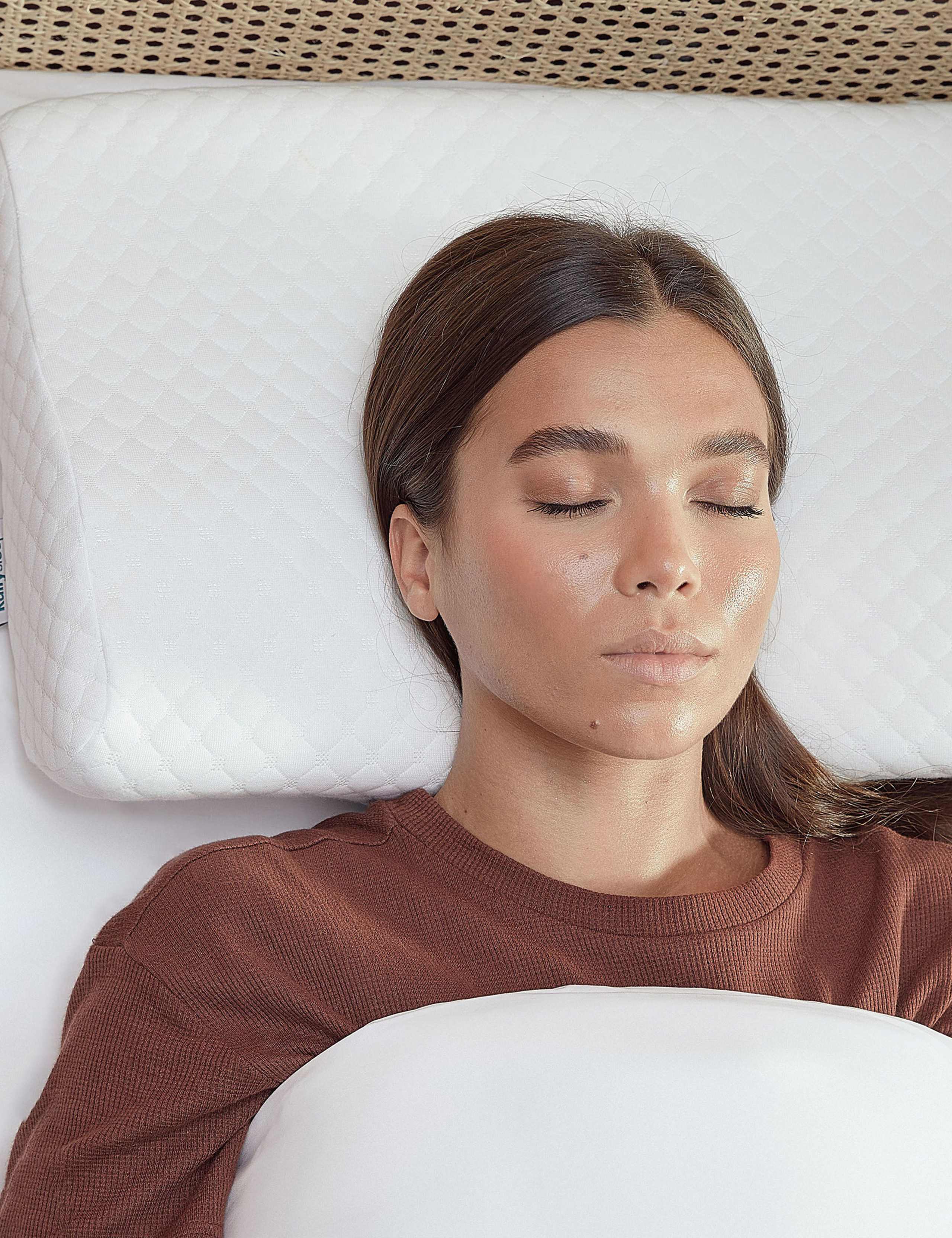Neck Pain Firm PIllow 4 of 10