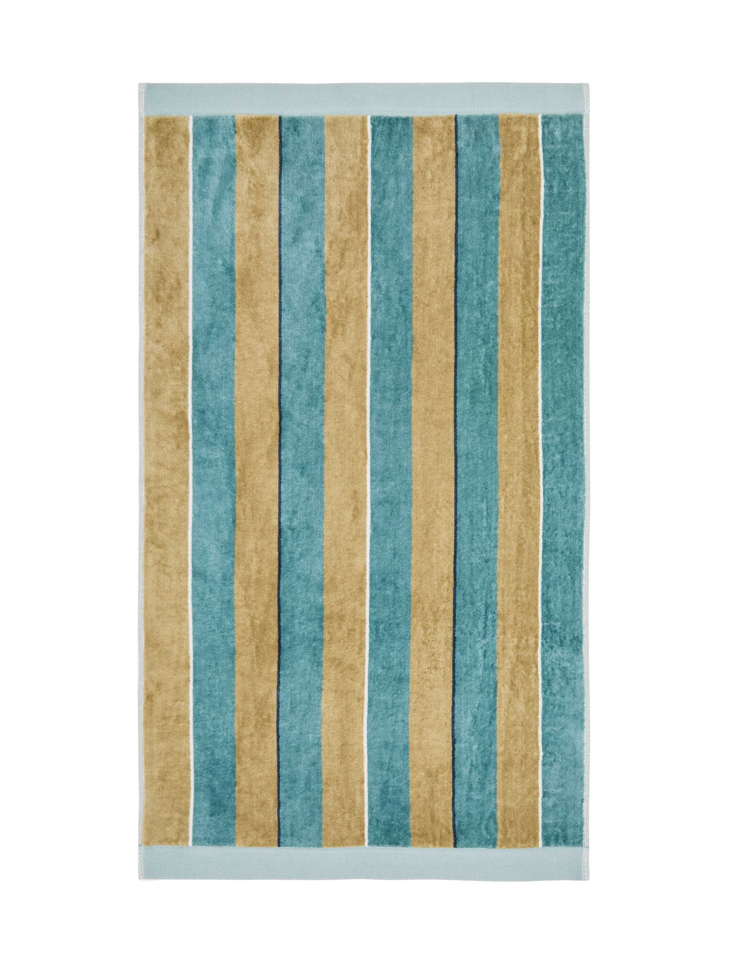 Pure Cotton Oscar Towel 2 of 2