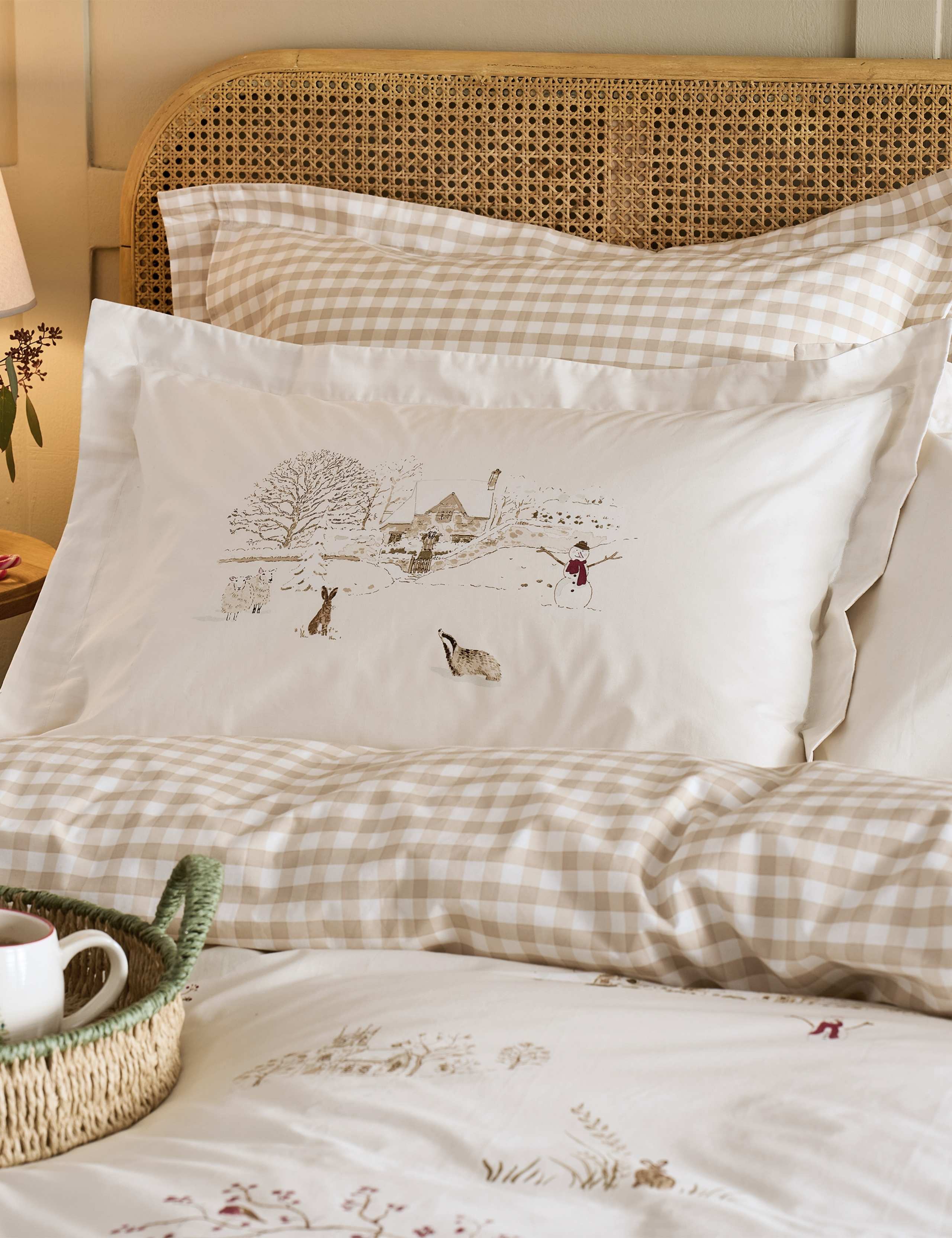 Set of 2 Winter Scene Pillowcases 1 of 2
