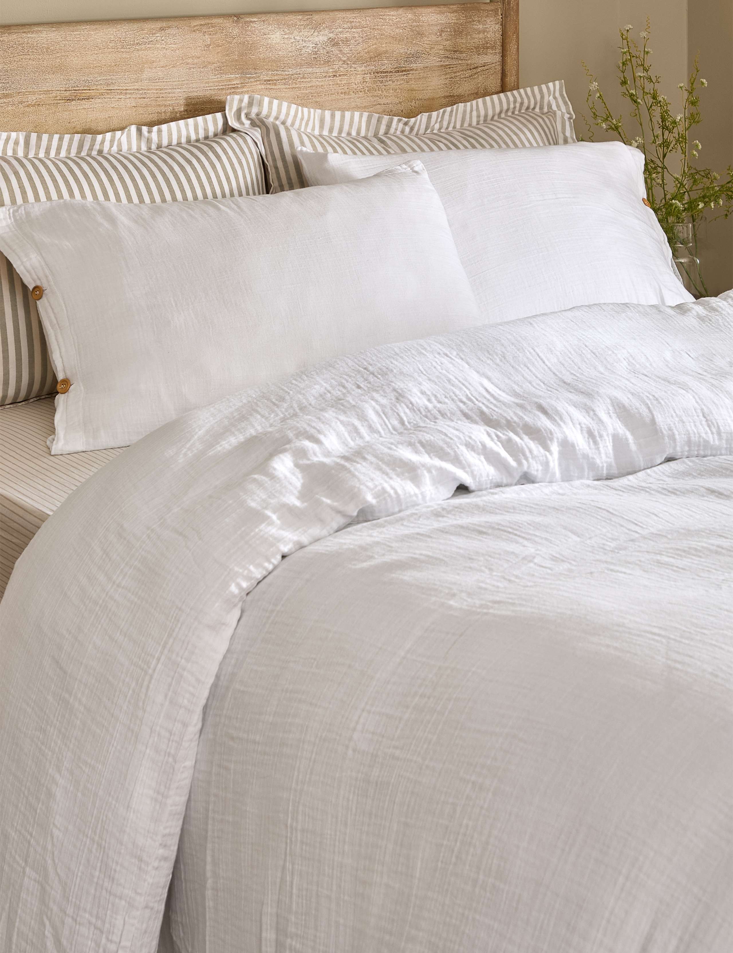 Lark Pure Cotton Bedding Set 2 of 4