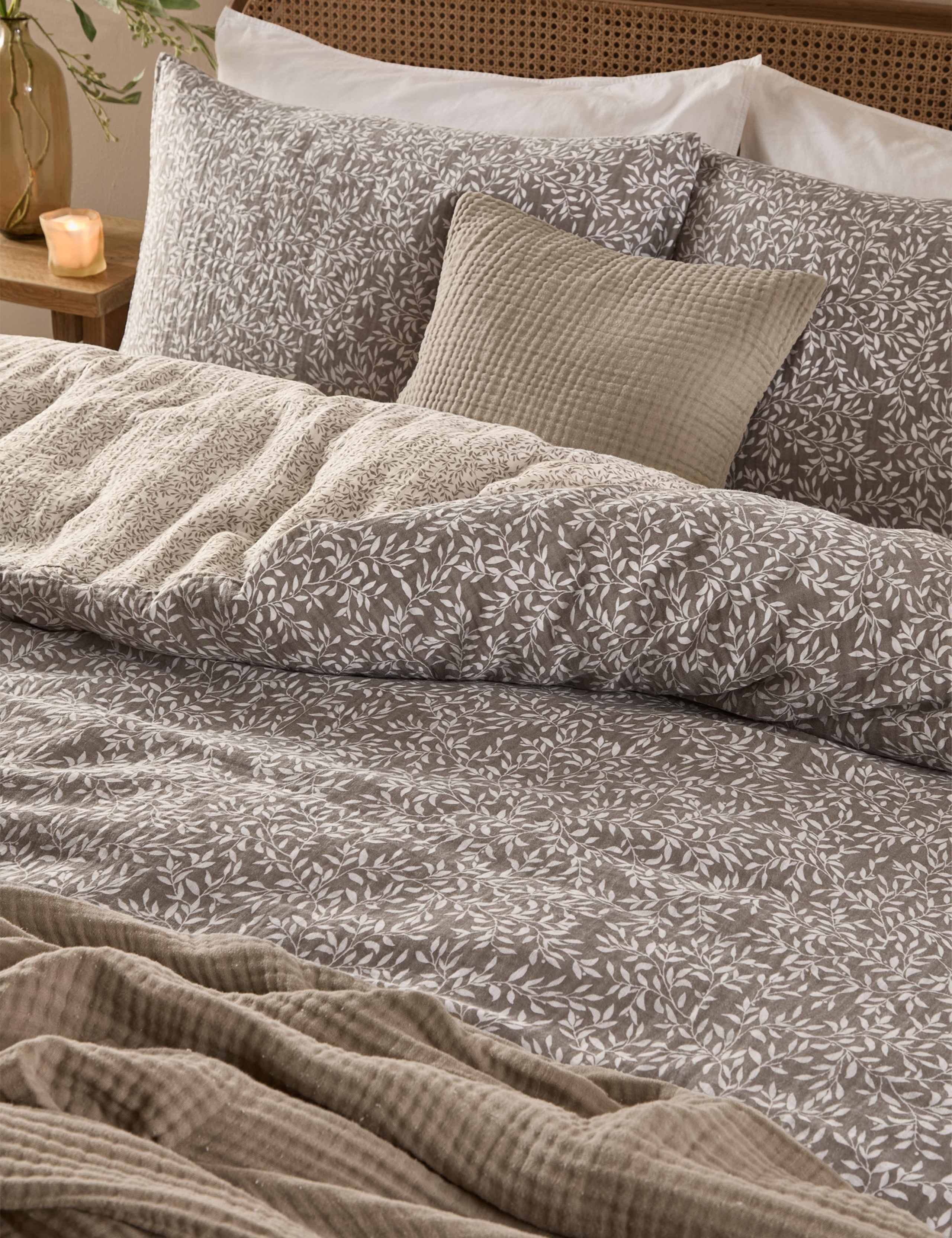 Perrie Leaf Pure Cotton Muslin Bedding Set 3 of 5
