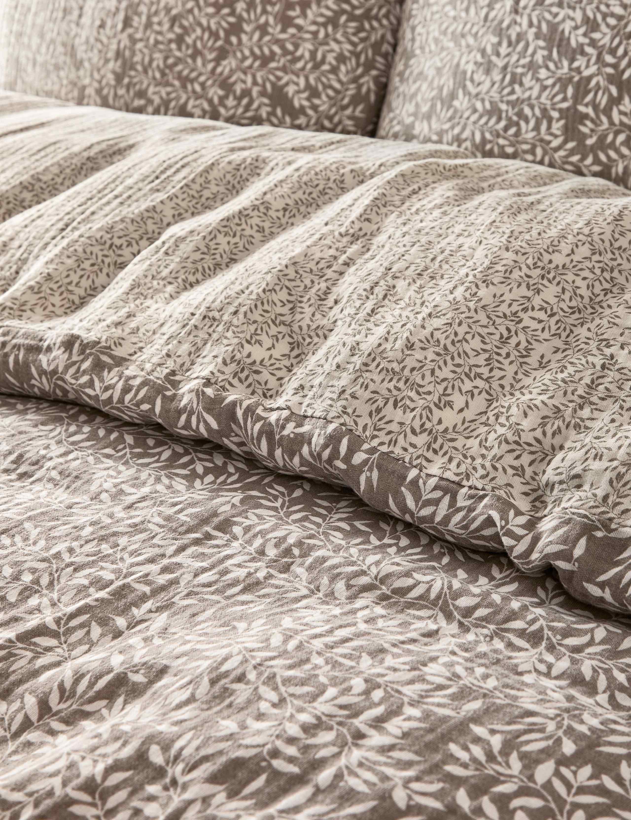 Perrie Leaf Pure Cotton Muslin Bedding Set 4 of 5