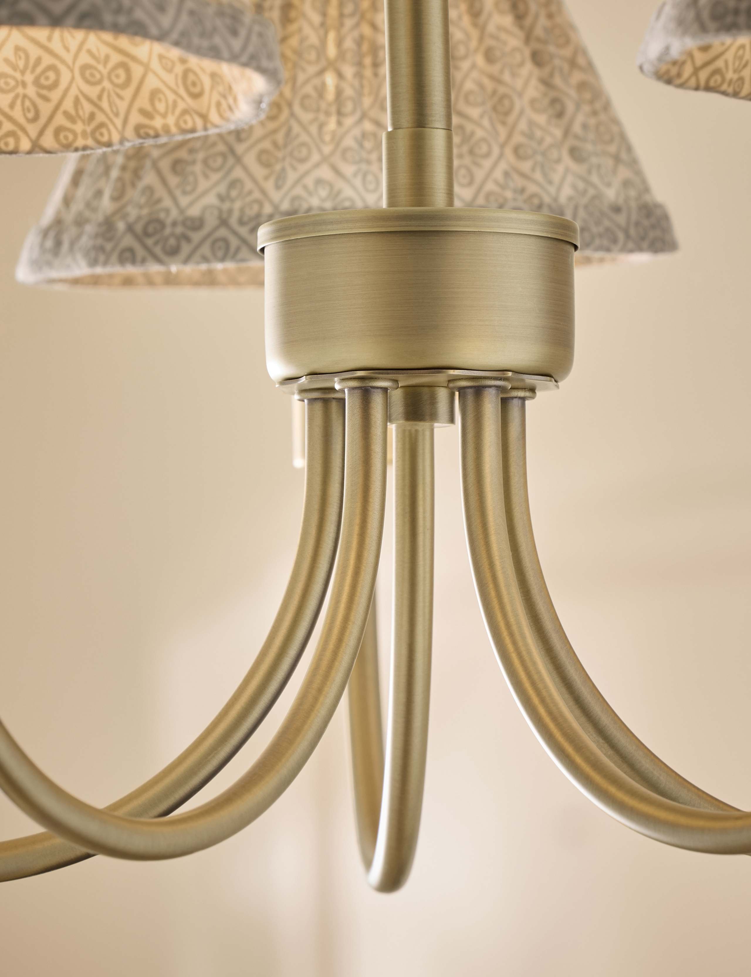Willowbrook Metal 5 Arm Pendant Light 4 of 6