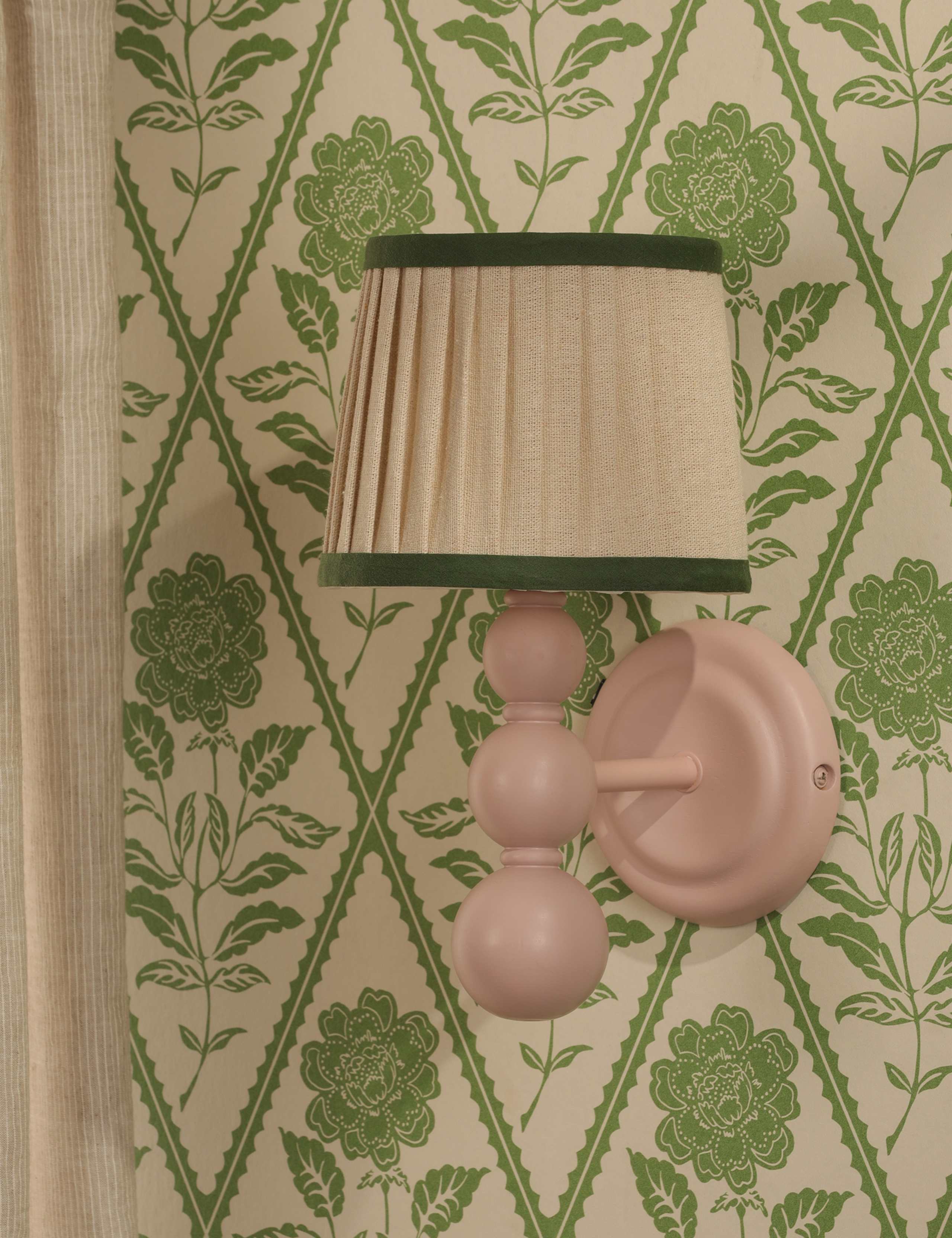 Harewood Wall Light 3 of 7