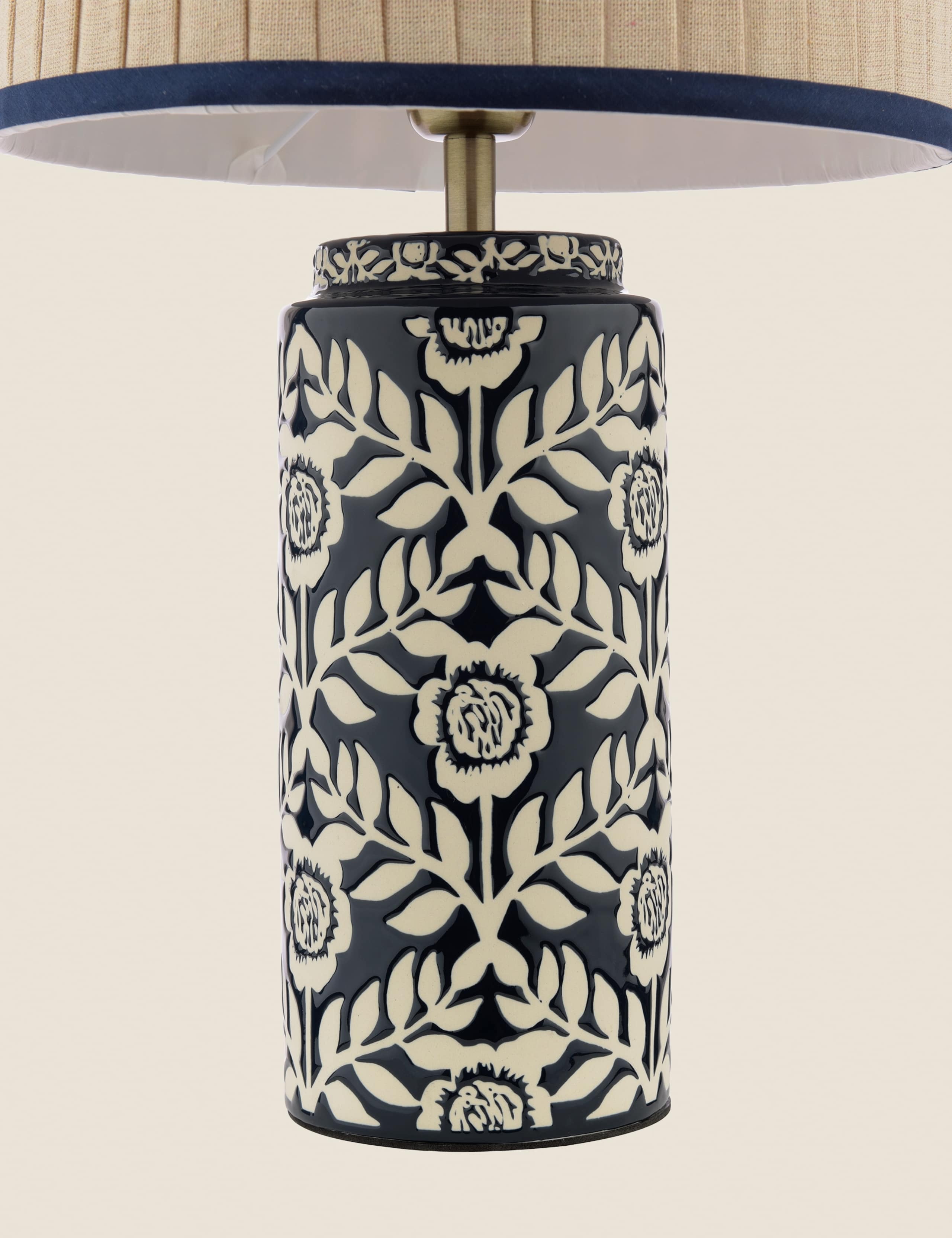 Highclere Table Lamp 5 of 7