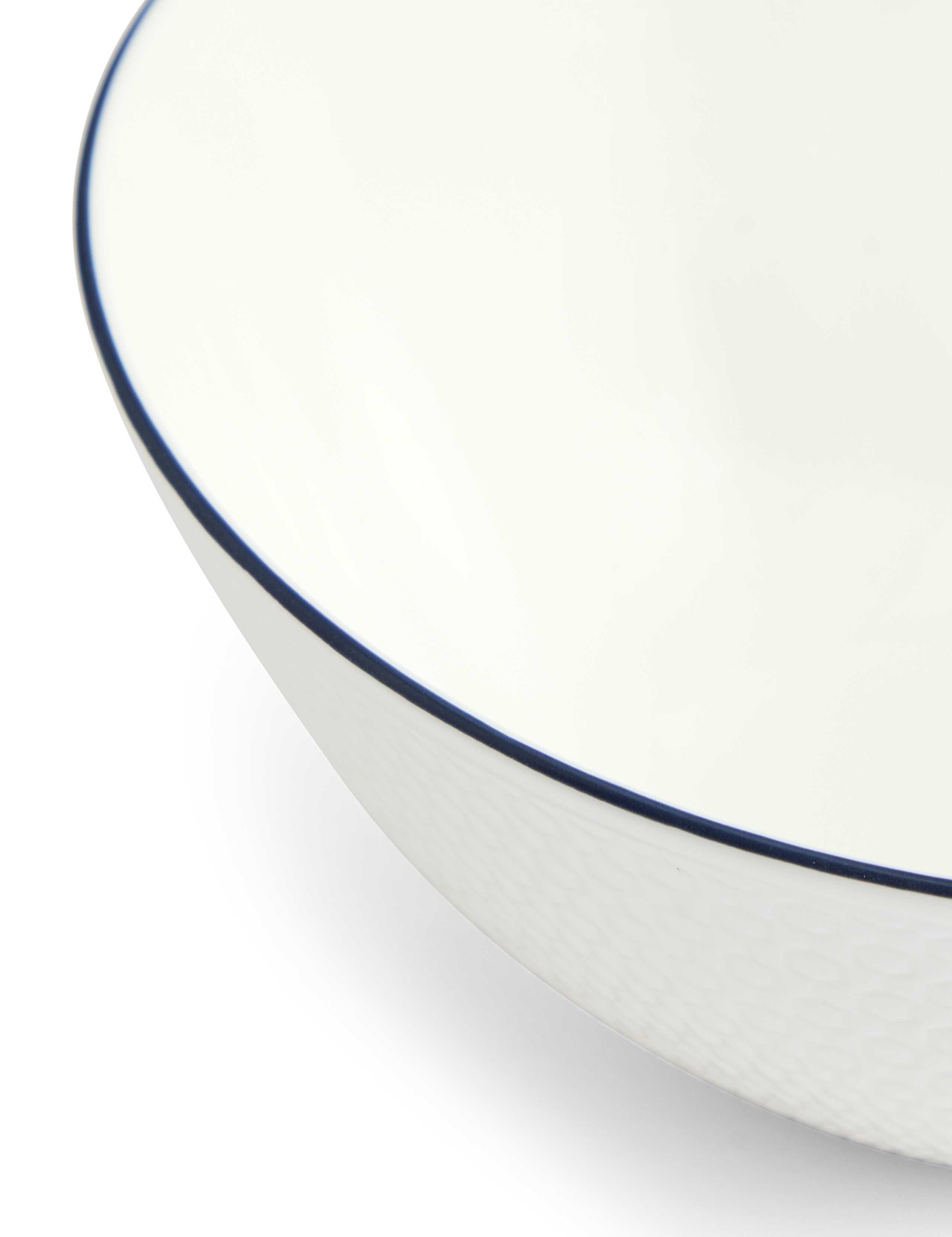 Set of 2 Porcelain Cereal Bowls 3 of 4