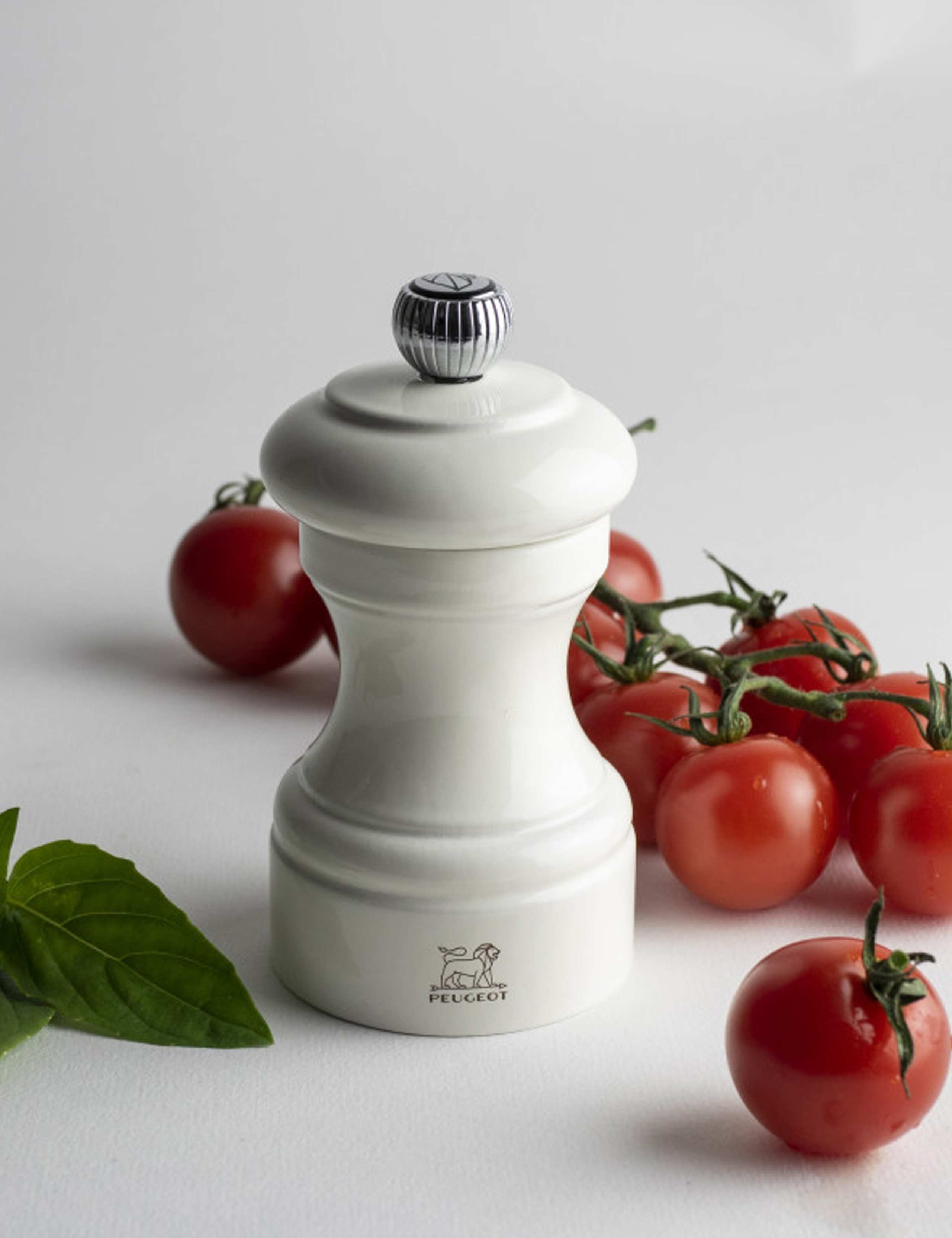 Bistro Wooden 10cm Pepper Mill 3 of 5
