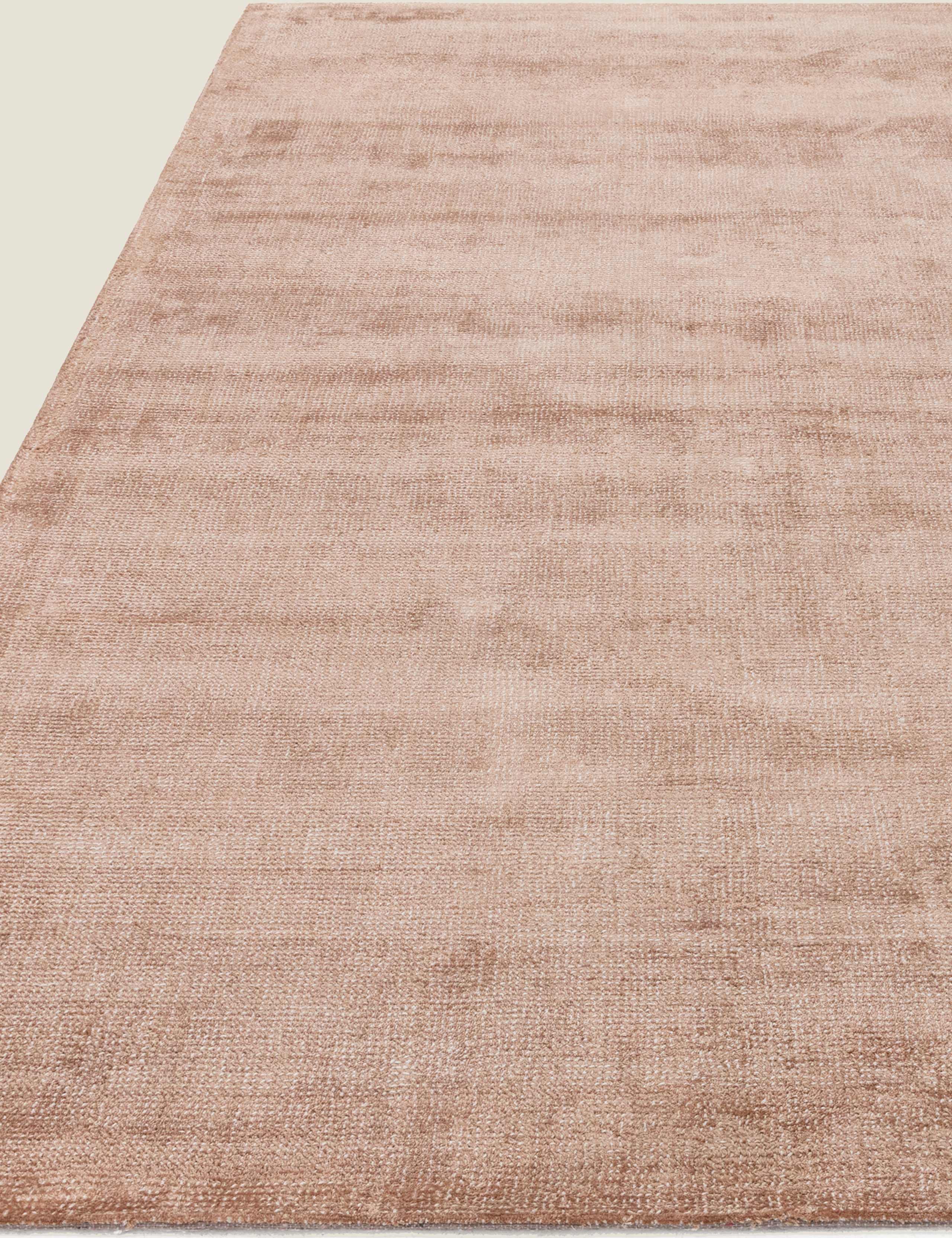 Aston Rug 3 of 5