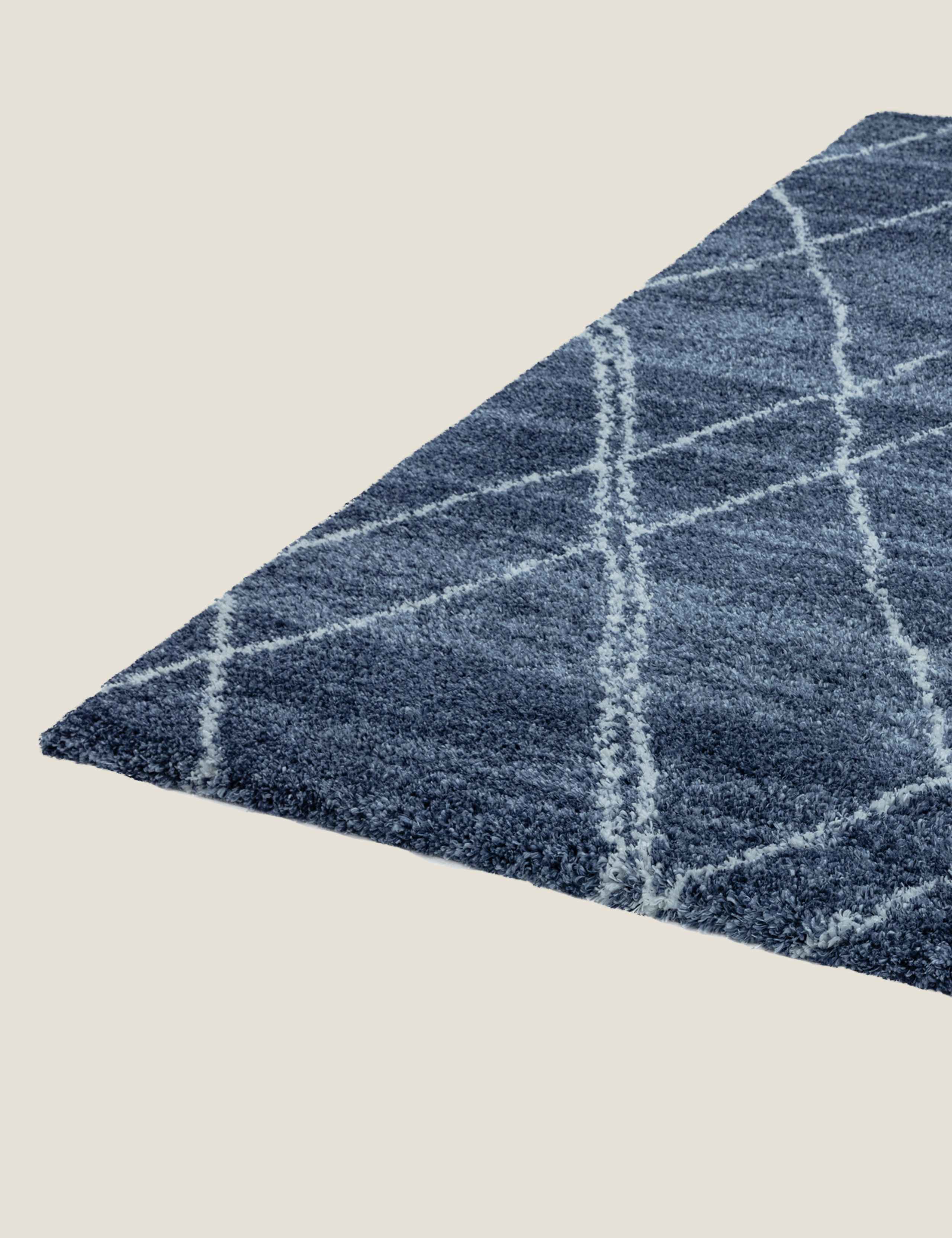 Alto Moroccan Shaggy Rug 2 of 5