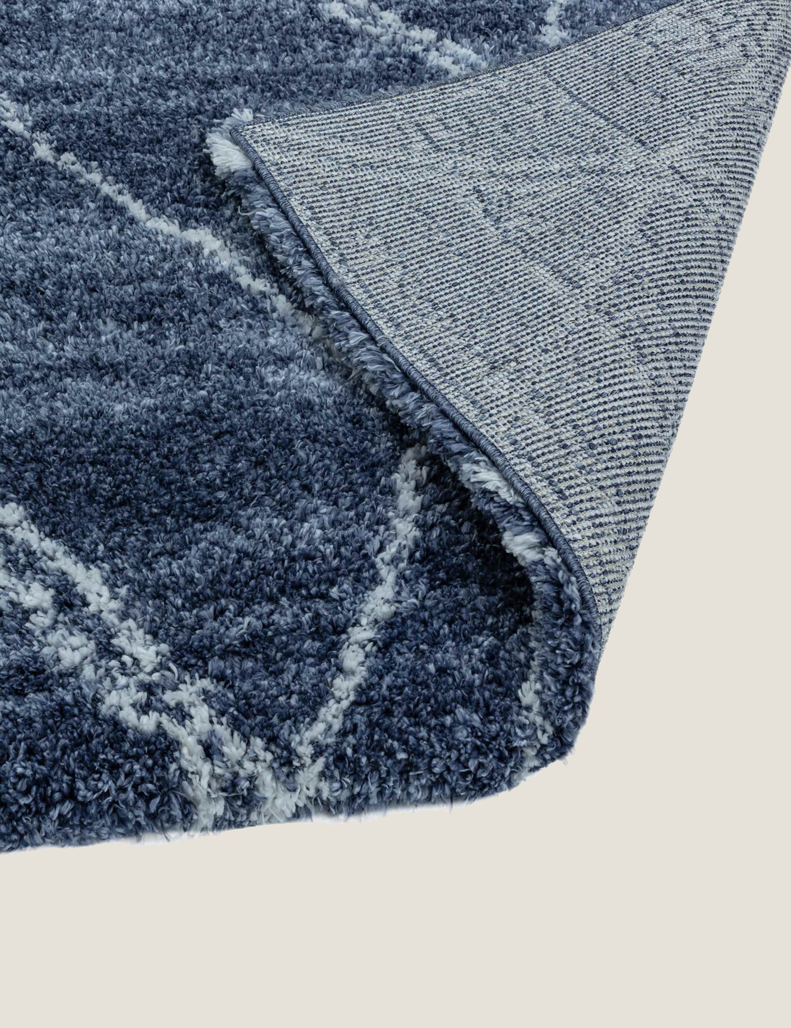 Alto Moroccan Shaggy Rug 4 of 5