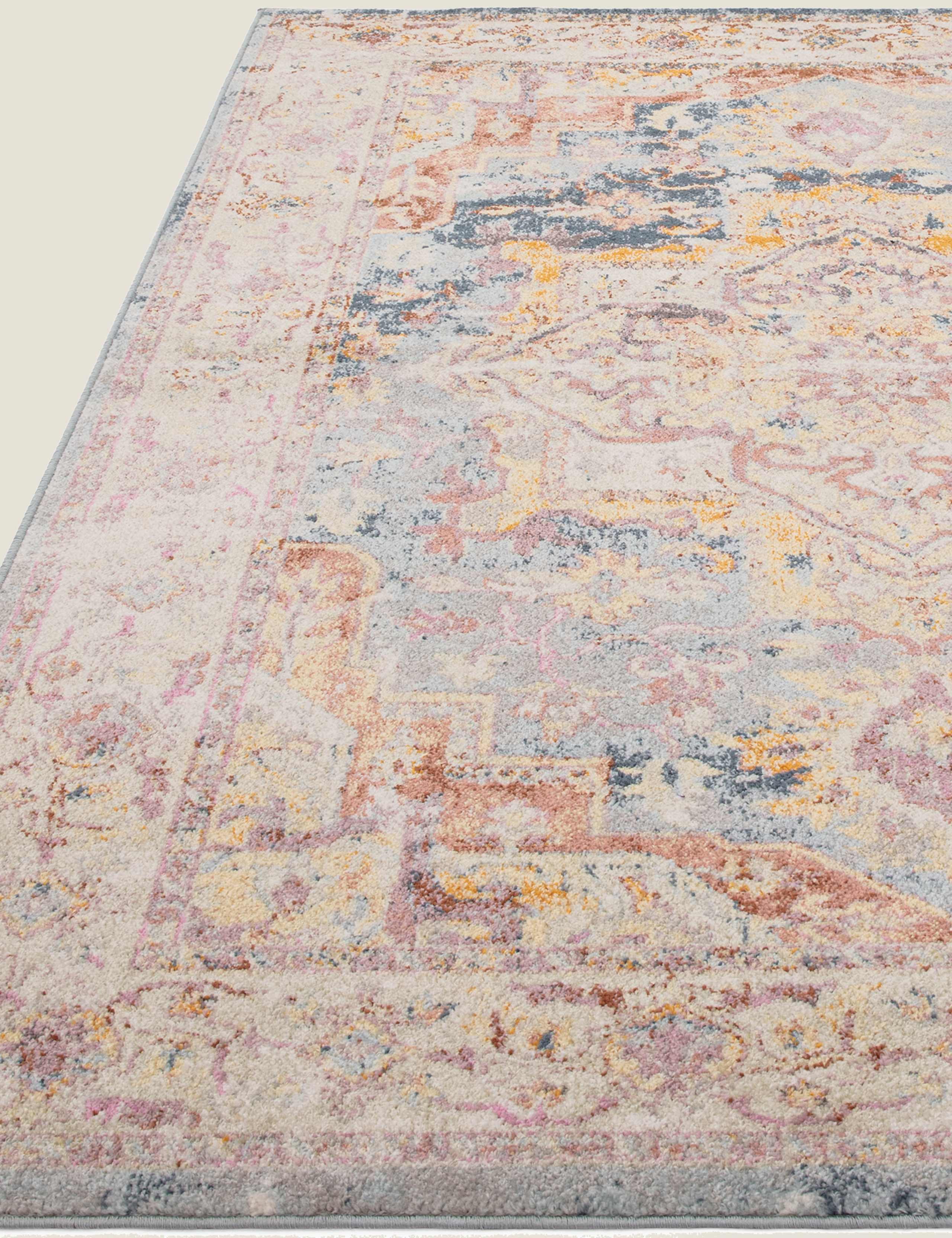 Flores Azin Rug 3 of 5