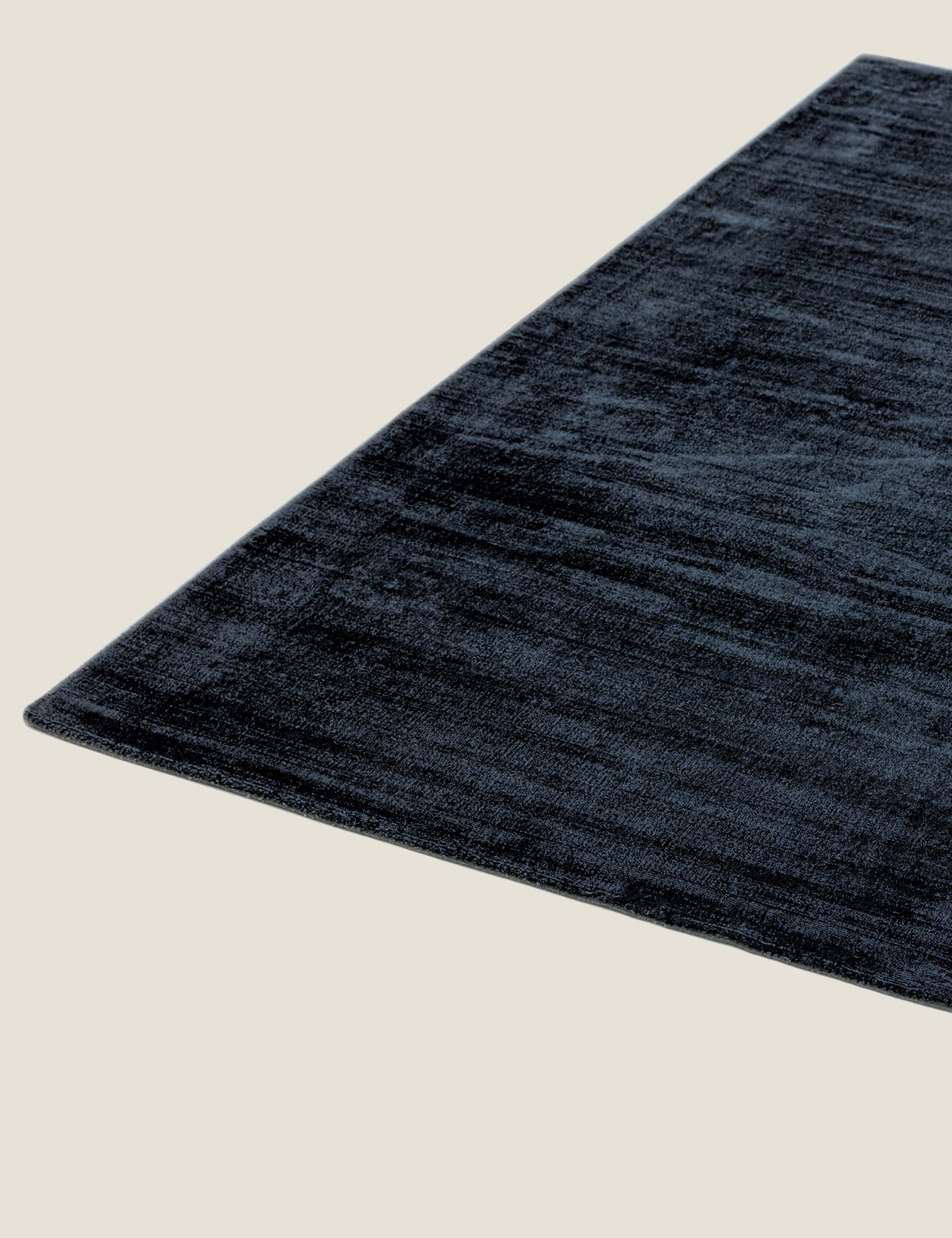 Blade Rug 6 of 7