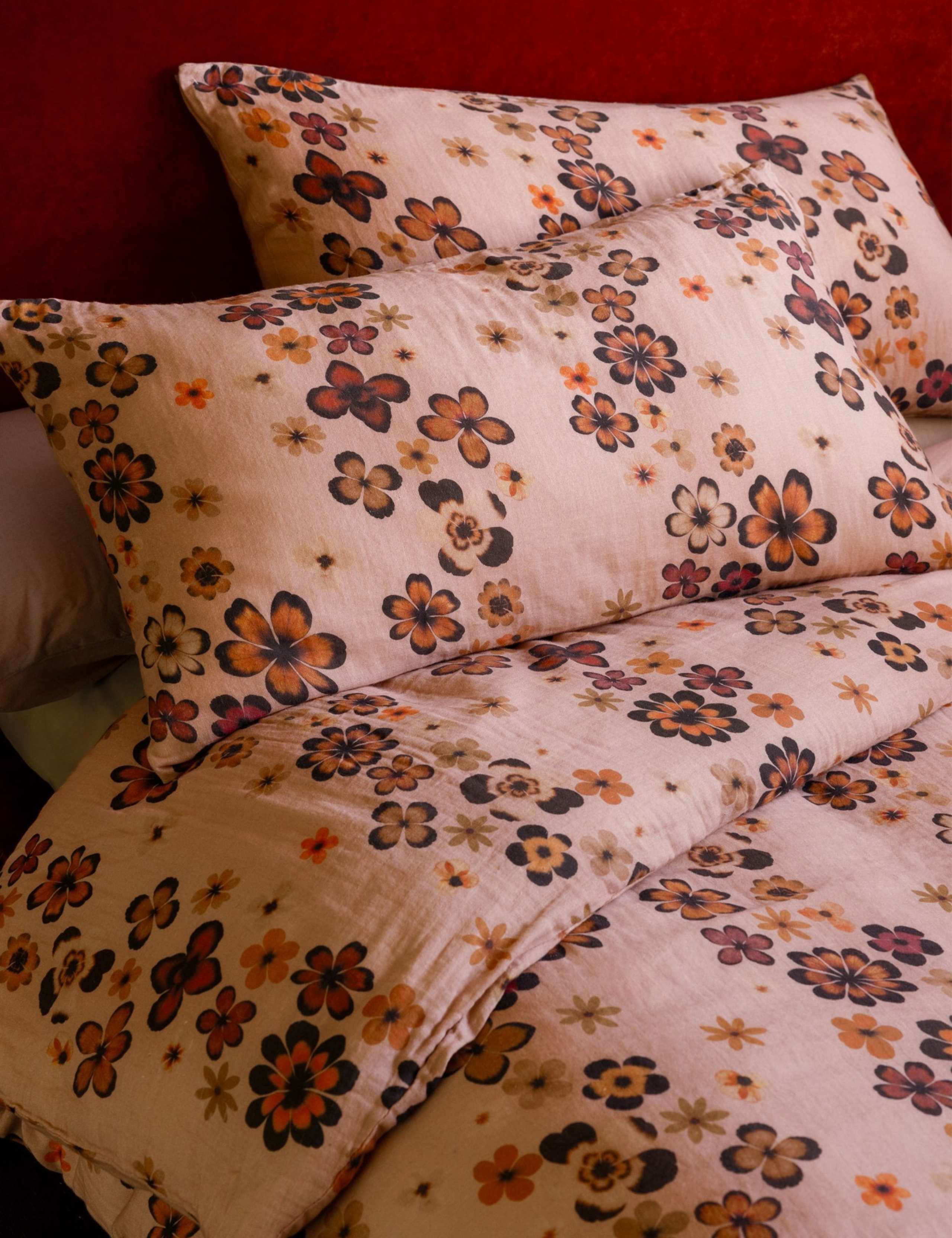 Pure Cotton 180 Thread Count Patterned Duvet Cover 2 of 4
