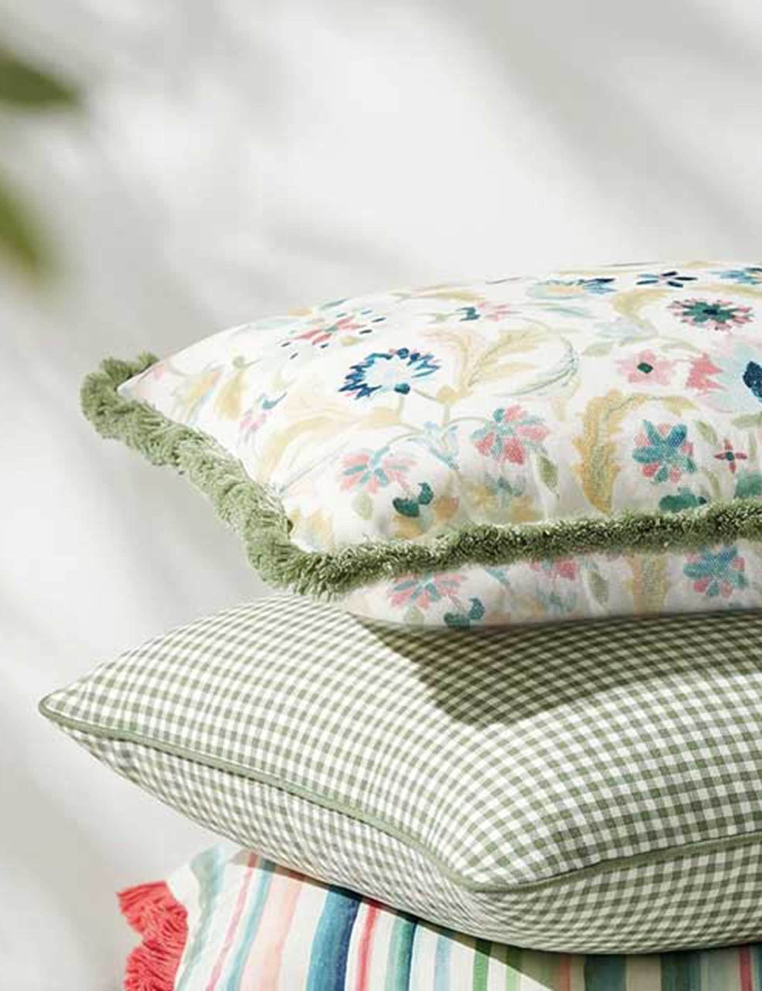 Freya Cushion 2 of 3