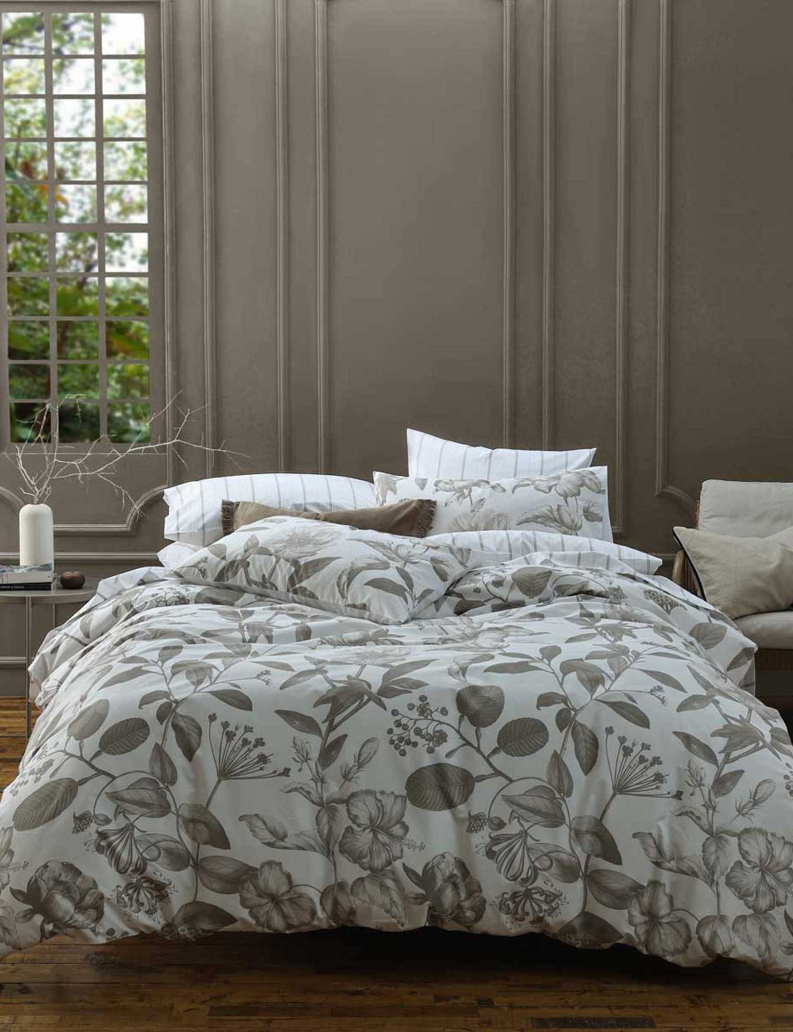 Pure Cotton Botanical Floral Duvet Set 2 of 4