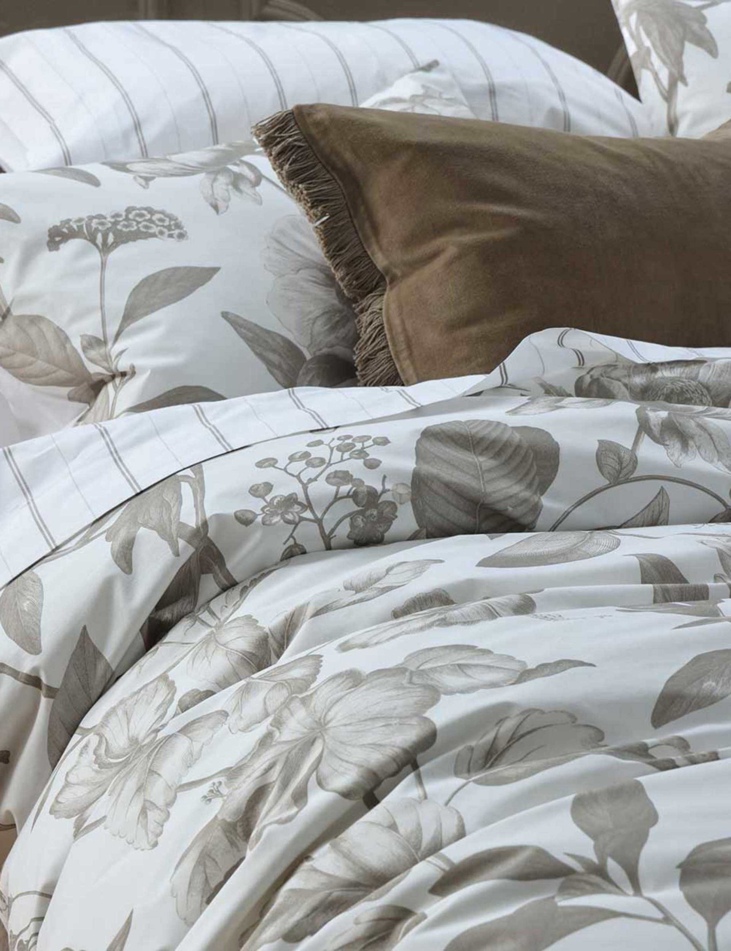 Pure Cotton Botanical Floral Duvet Set 4 of 4