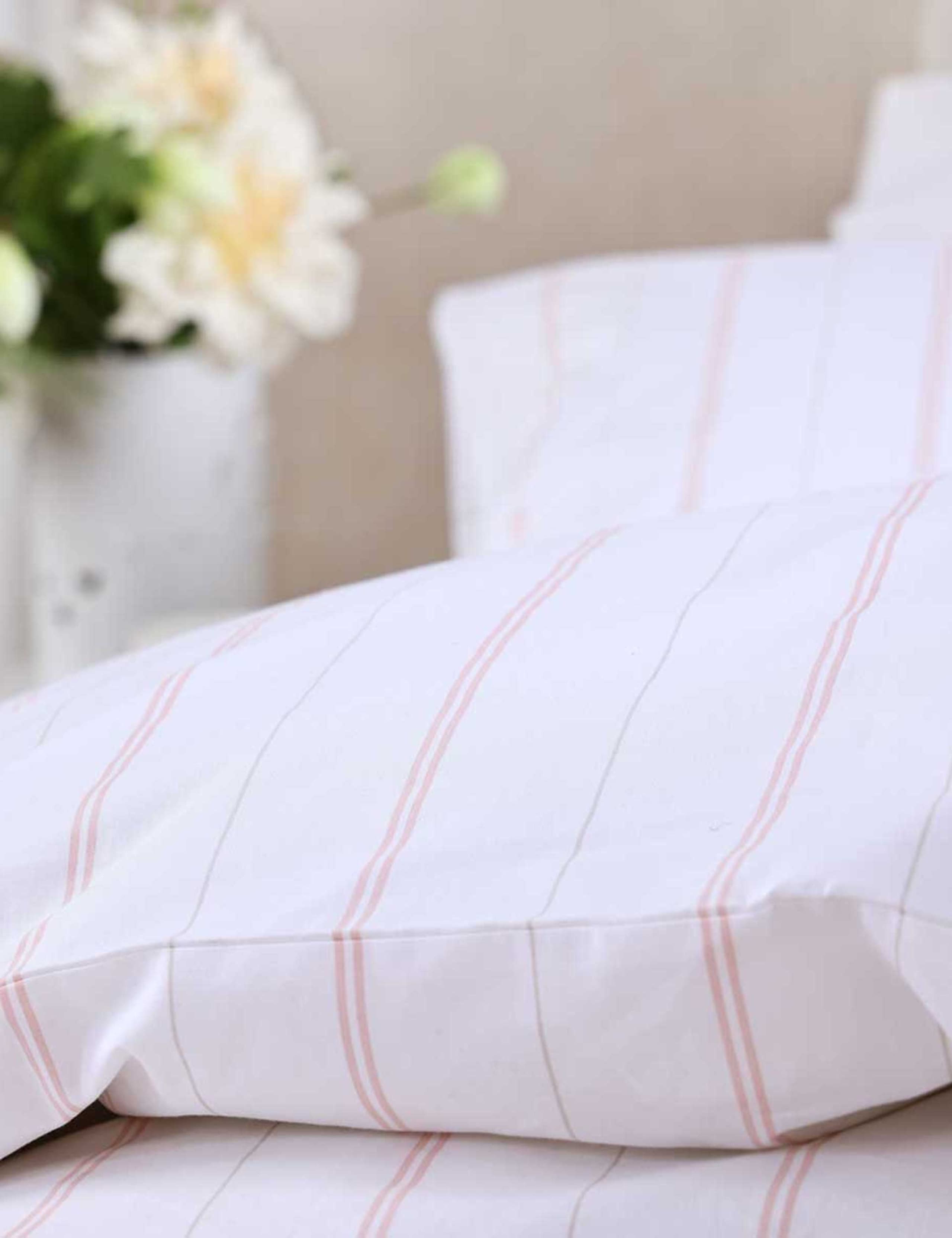 Pure Cotton Cape Pink Bedding Set 3 of 4