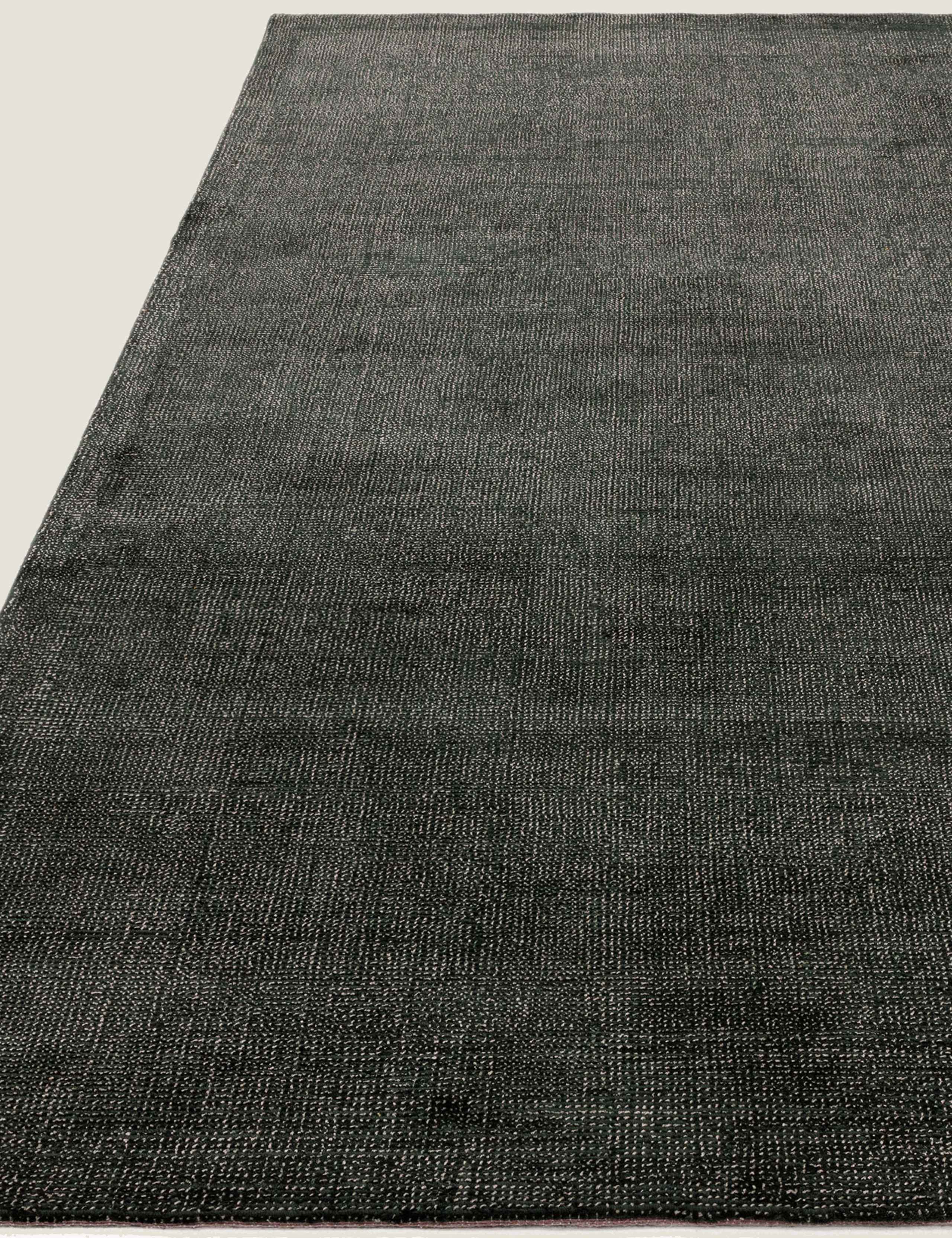 Aston Rug 3 of 5