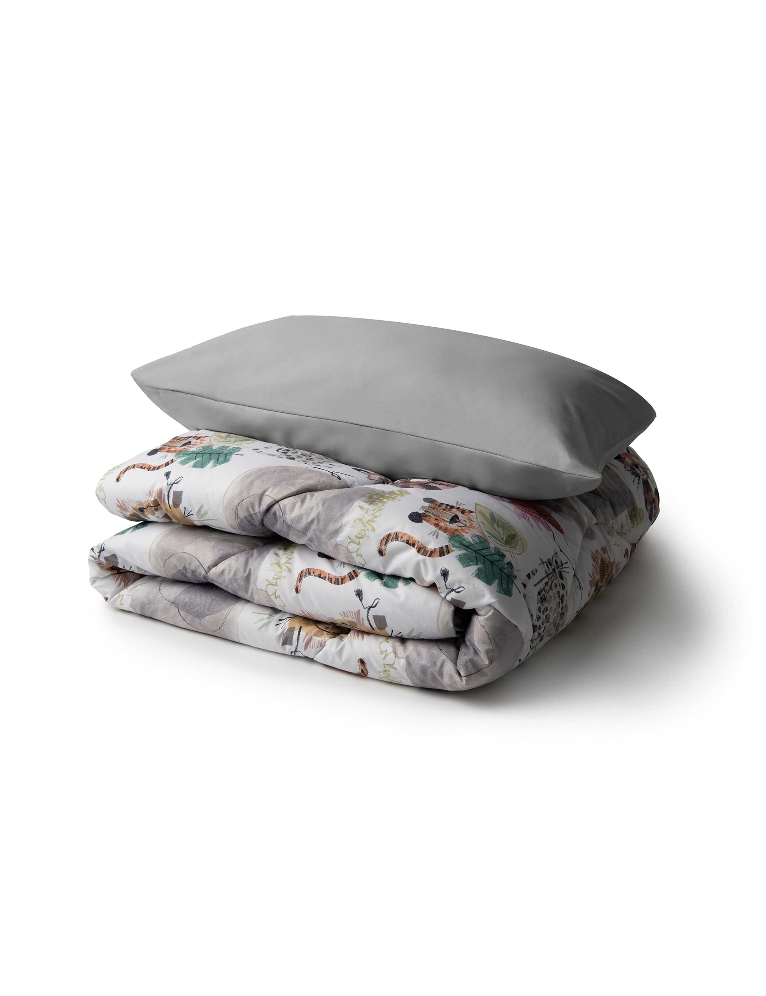 4.5 Tog Animal Print Coverless Duvet Set 5 of 7