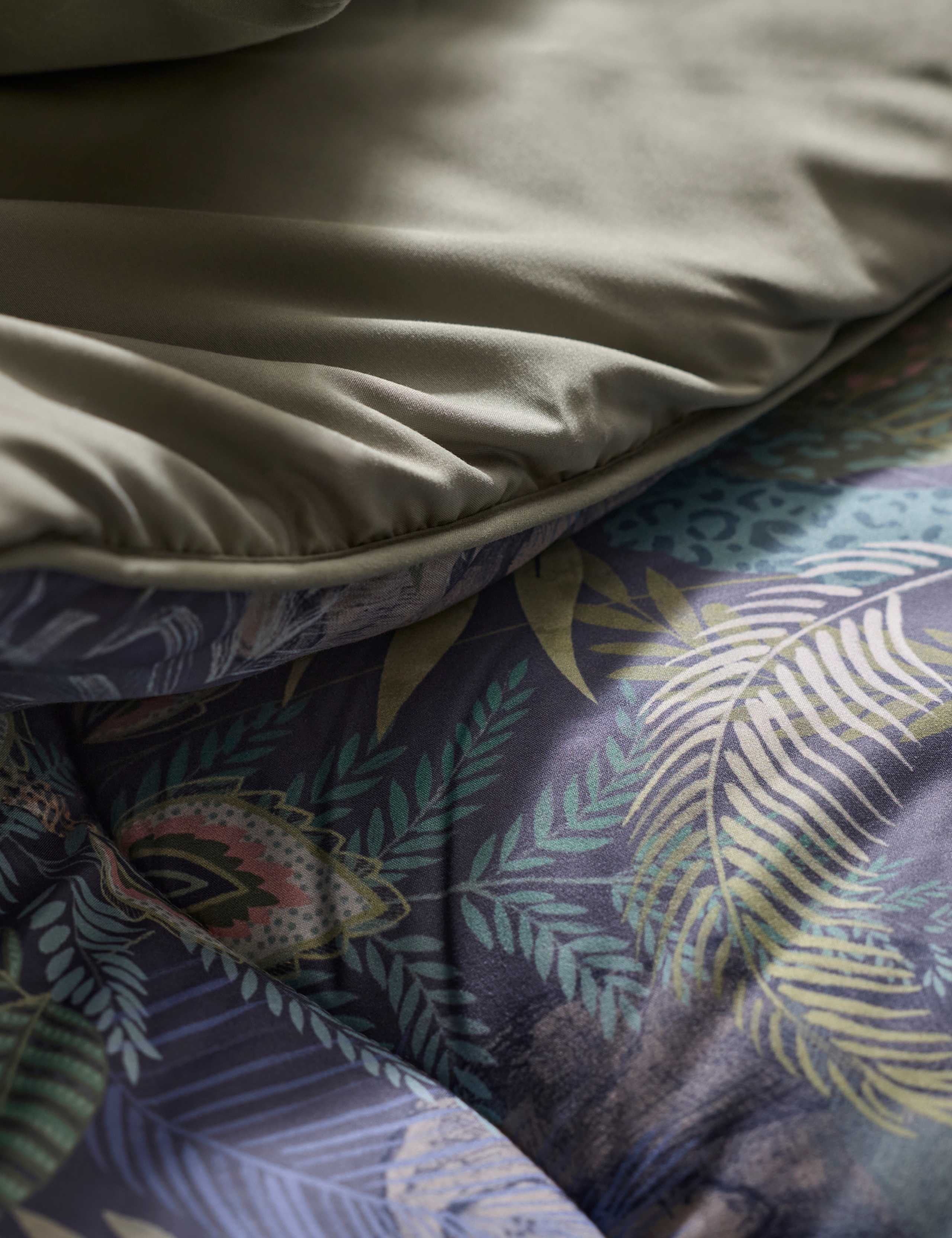Safari 10.5 Tog Coverless Duvet and Pillowcase 4 of 6