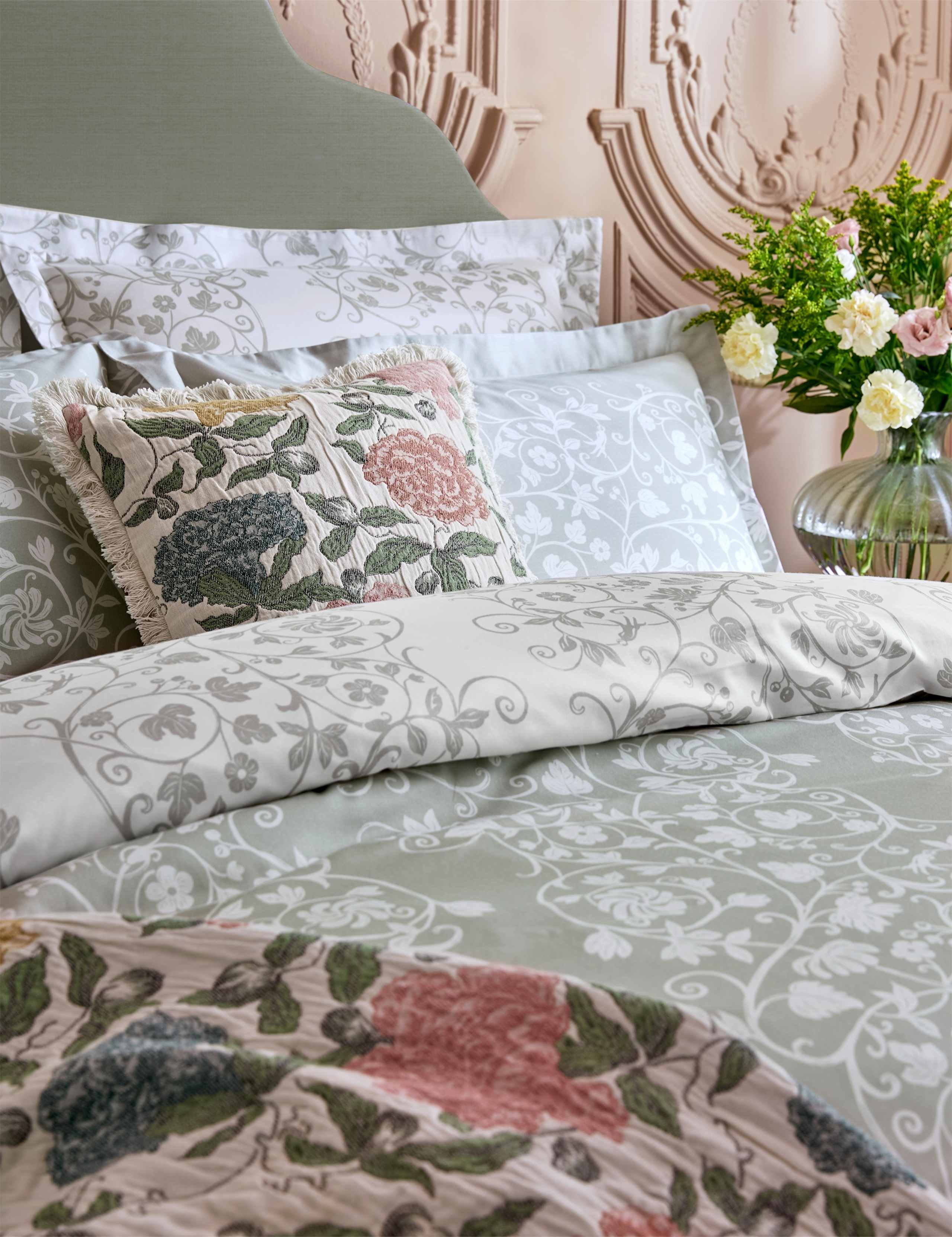 Pure Cotton Sateen Tudor Trail Bedding Set 2 of 4