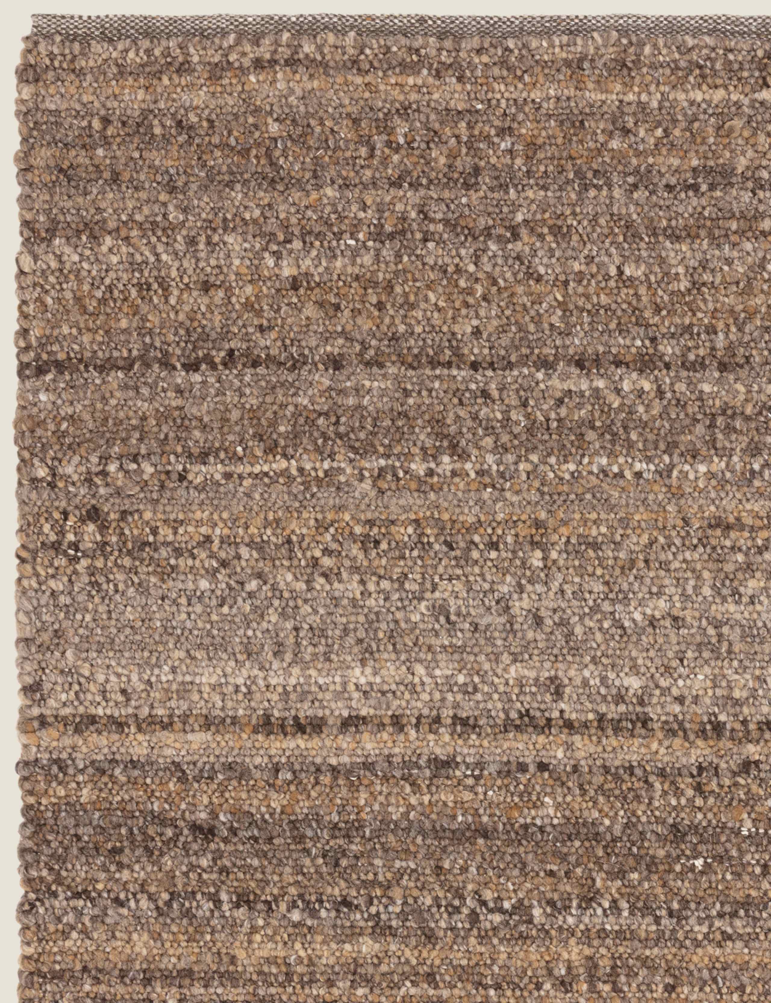 Abbus Rug 2 of 6