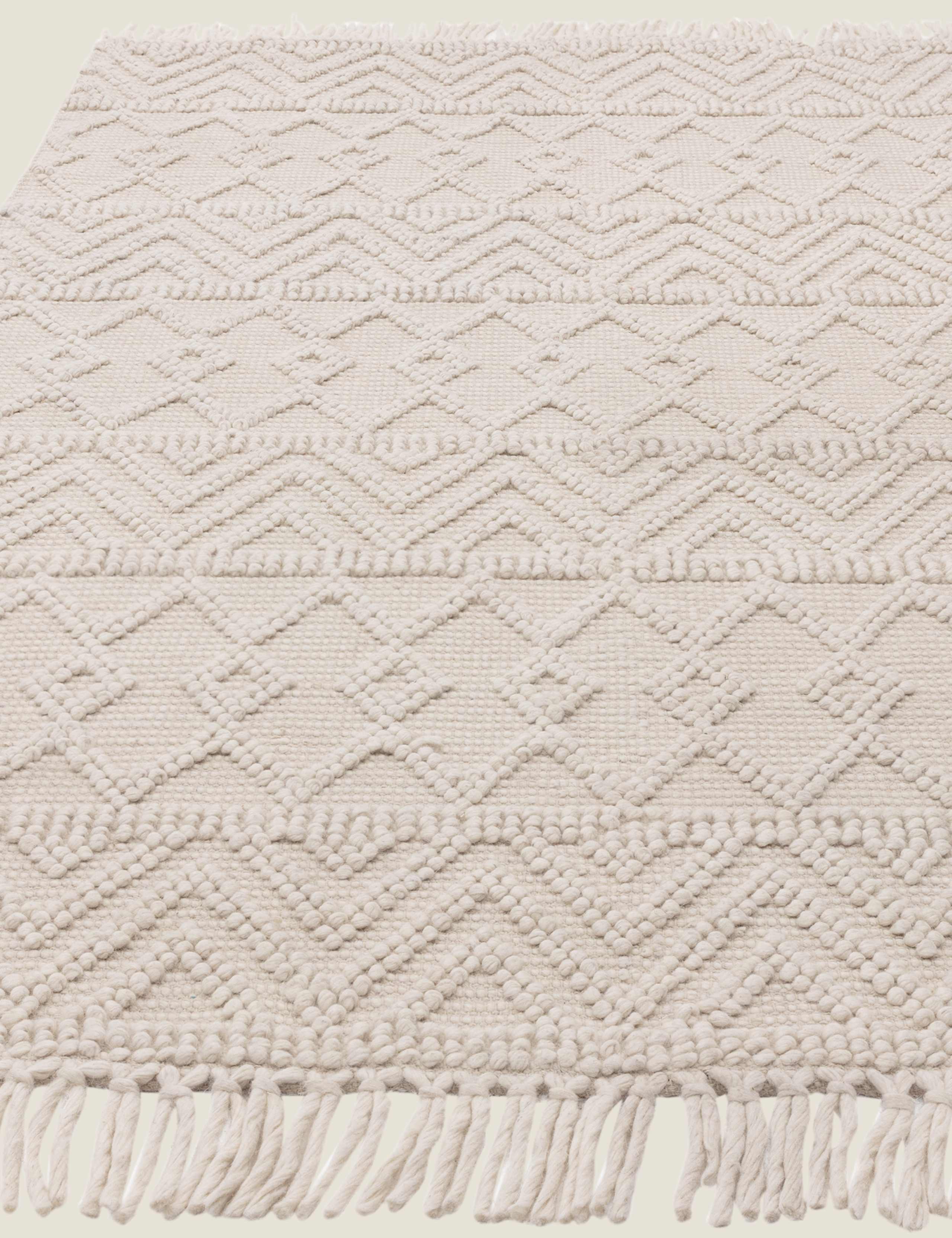 Asra Pure Wool Rug 5 of 8