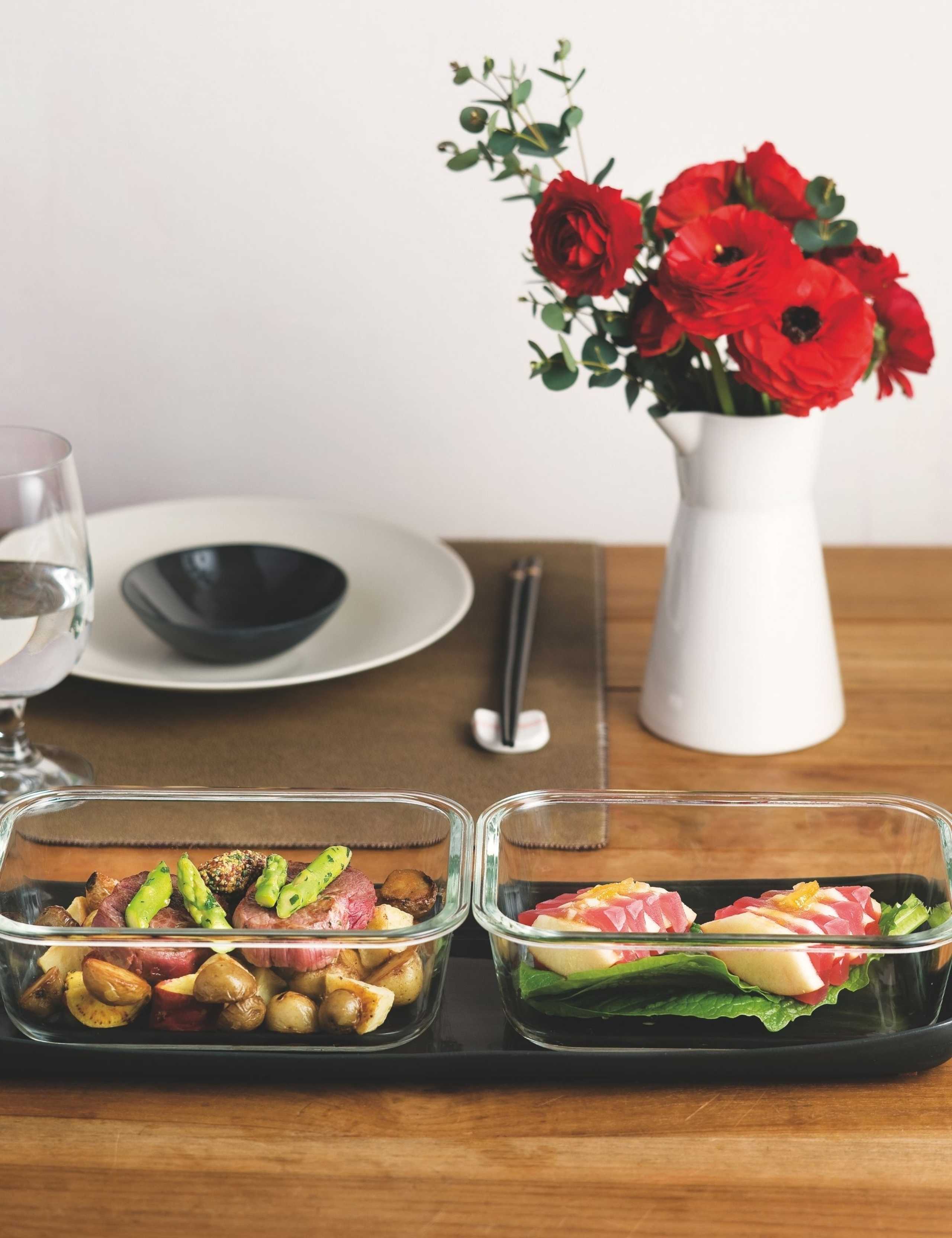 Set of 3 Glass Airtight Food Containers 2 of 3