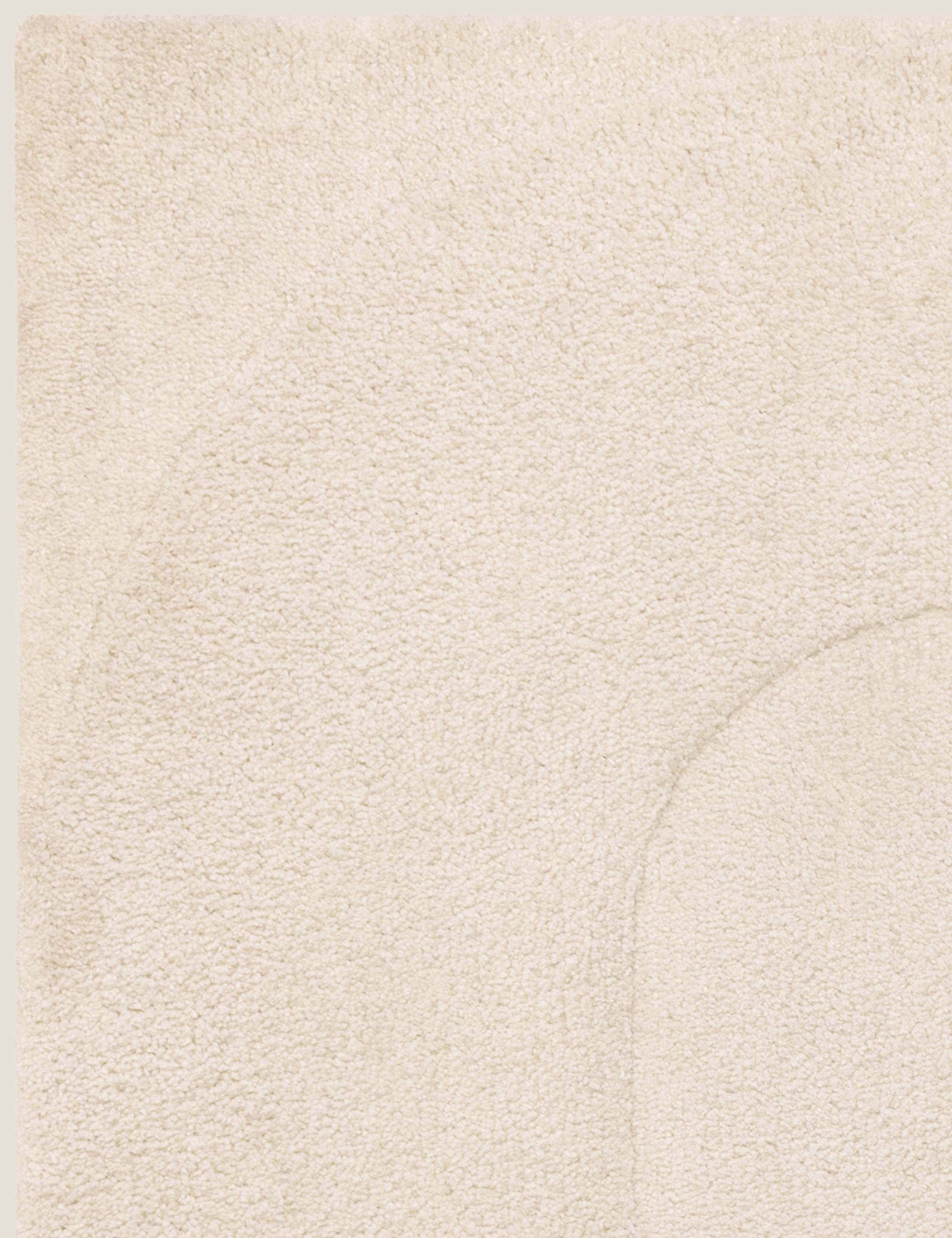 Tova Rug 5 of 6