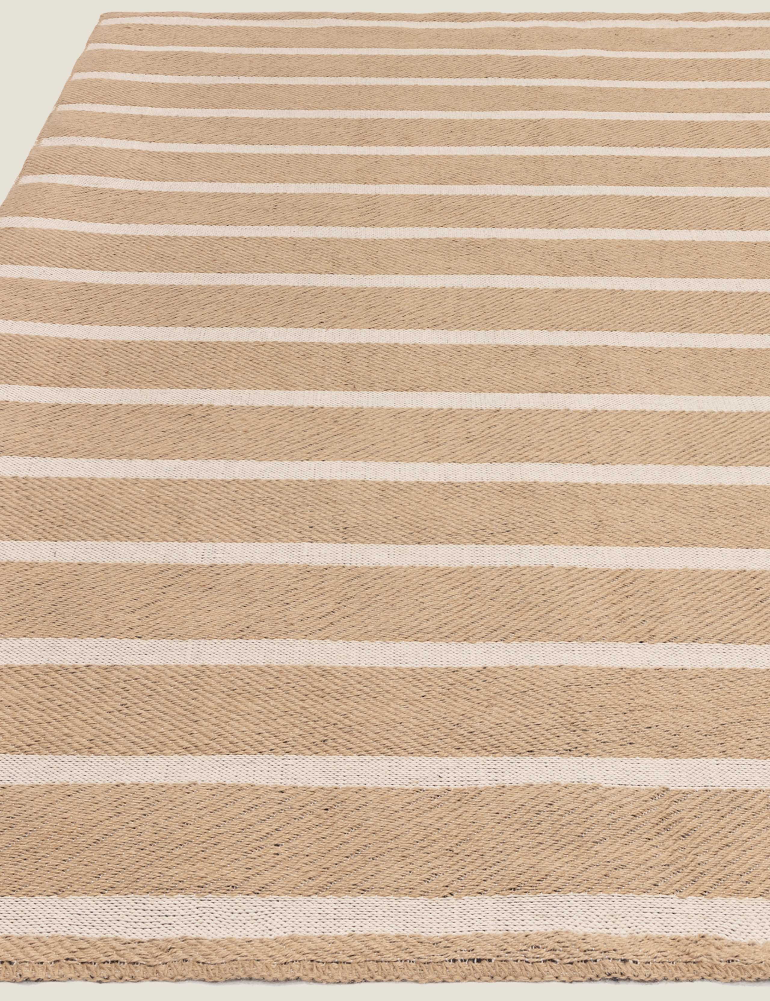 Global Rug 4 of 7