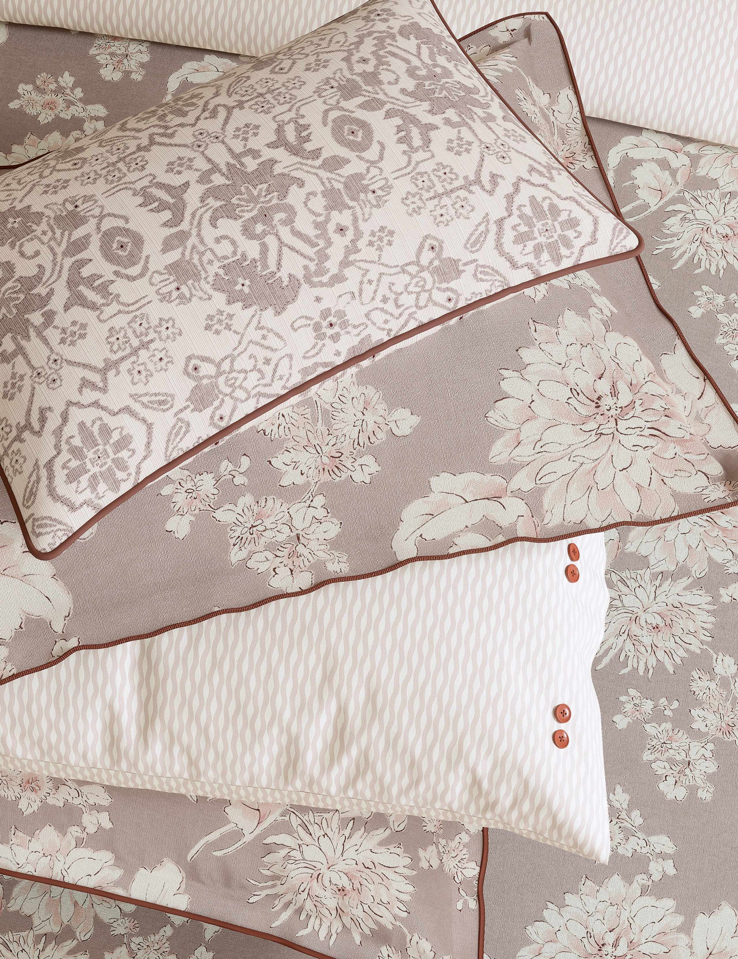 Pure Cotton Kassi Cushion 2 of 2