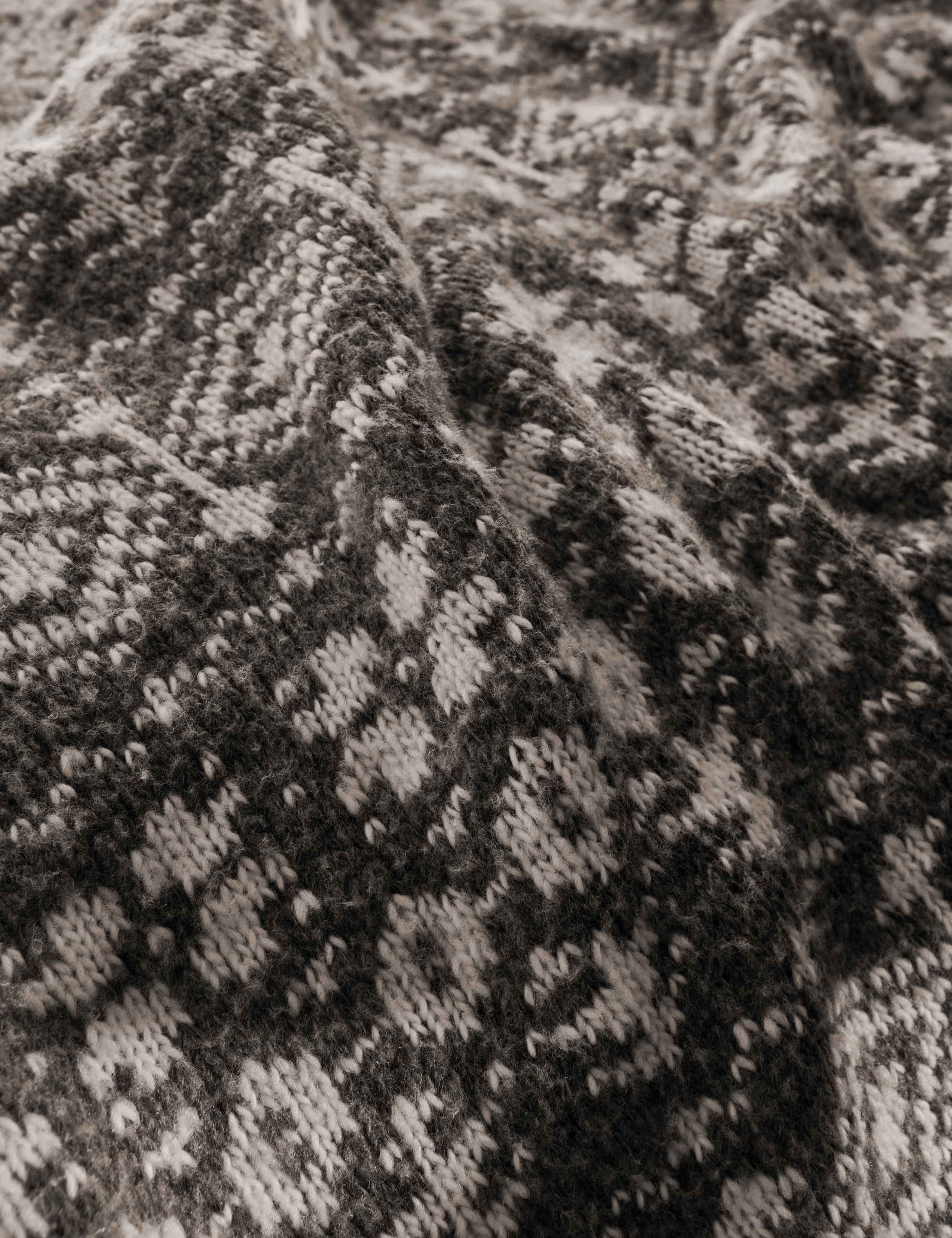 Selsey Fair Isle Throw 5 of 5