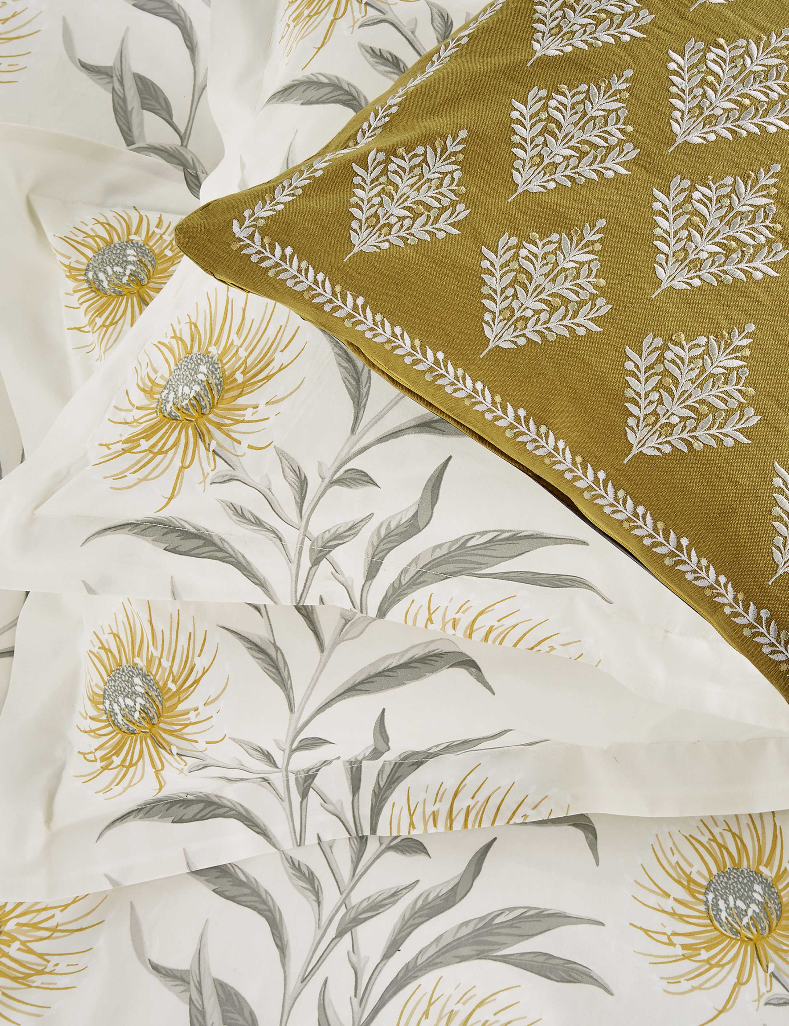Pure Cotton Catherinae Bedding Set 6 of 6