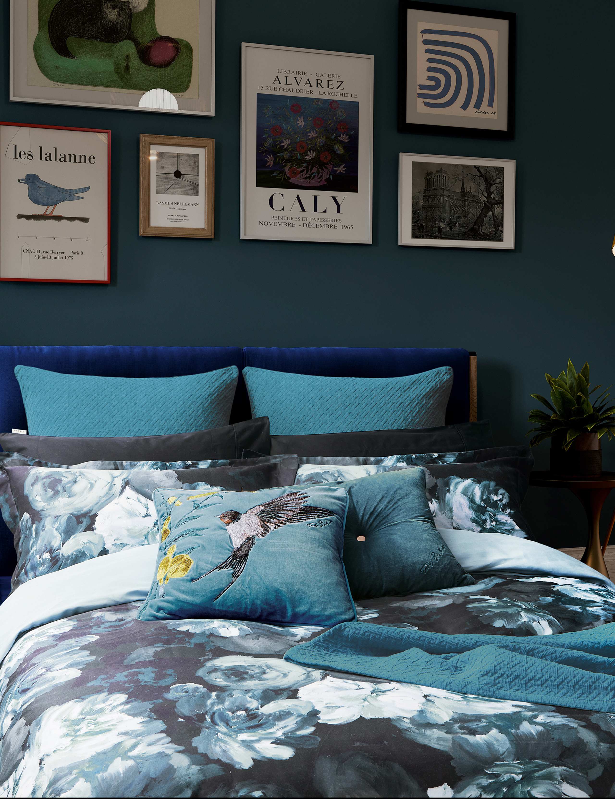 Pure Cotton Sateen Painted Blooms Bedding Set 3 of 4