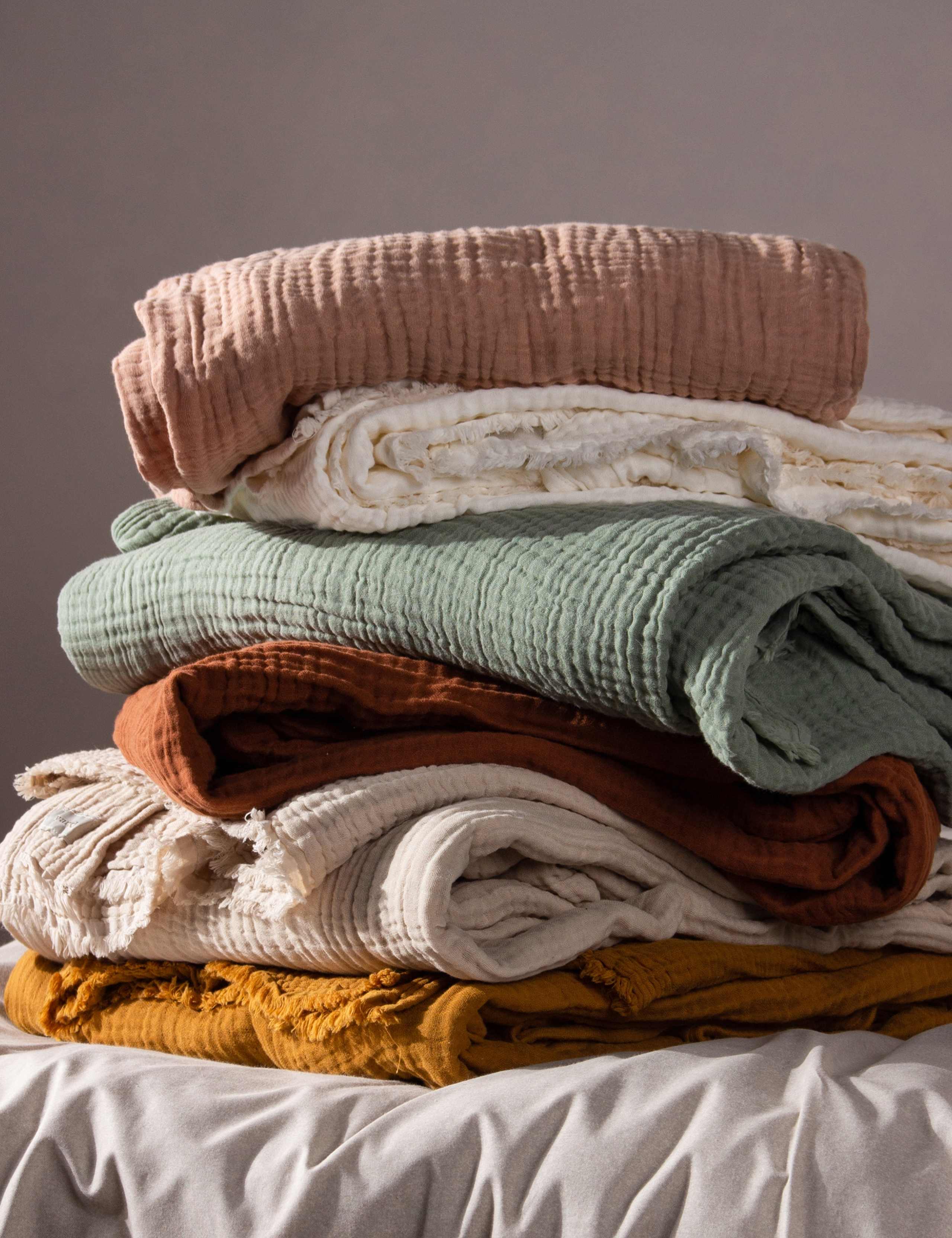 Pure Cotton Muslin Throw 3 of 5