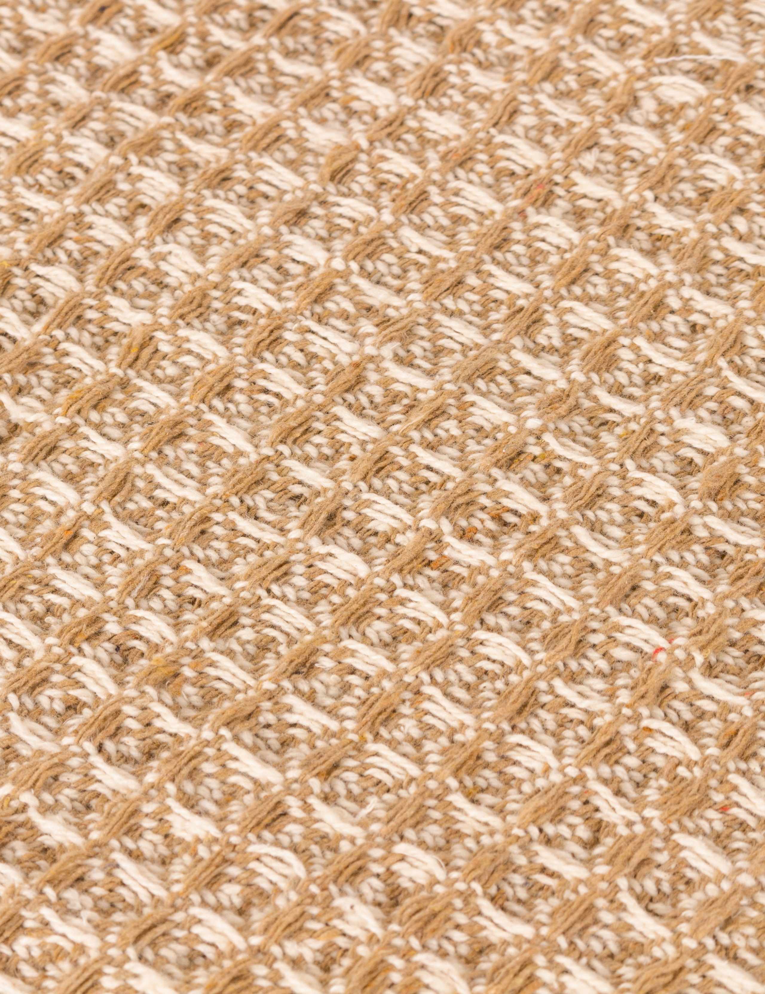 Pure Cotton Waffle Fringed Throw 4 of 4