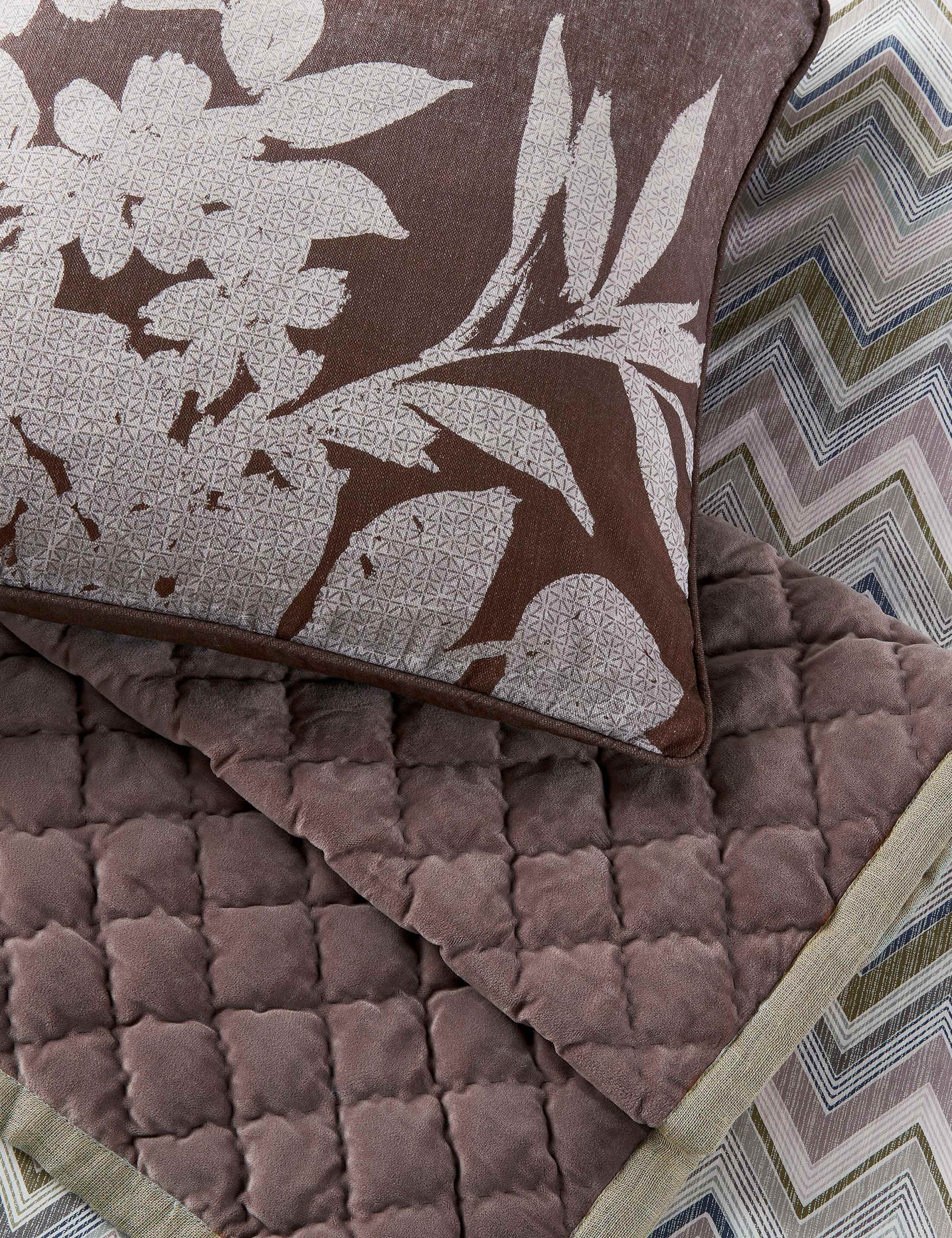 Velvet Claudia Throw 4 of 4