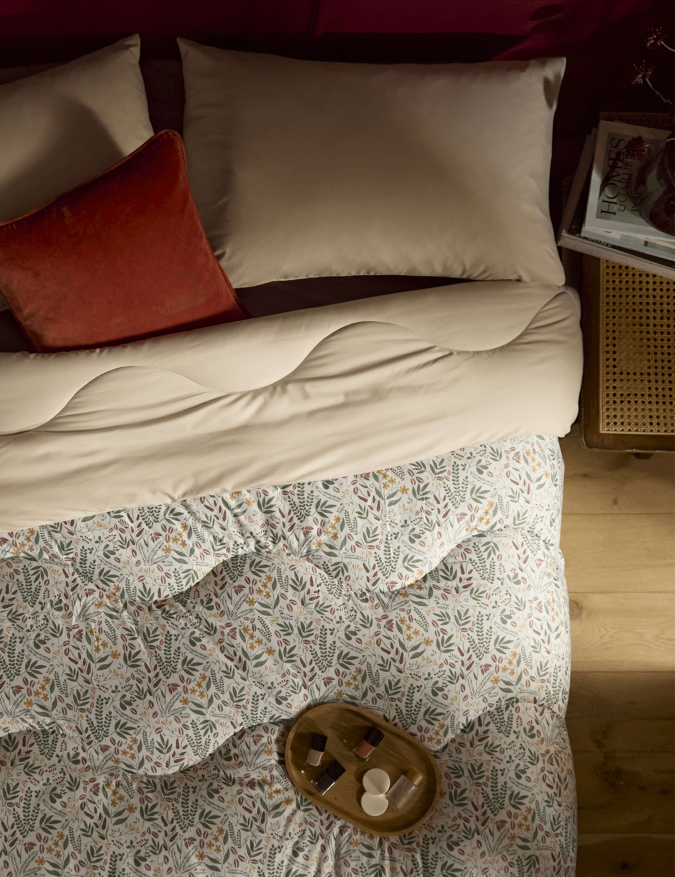 Nordic Leaf Floral 10.5 Tog Coverless Duvet Set 3 of 6