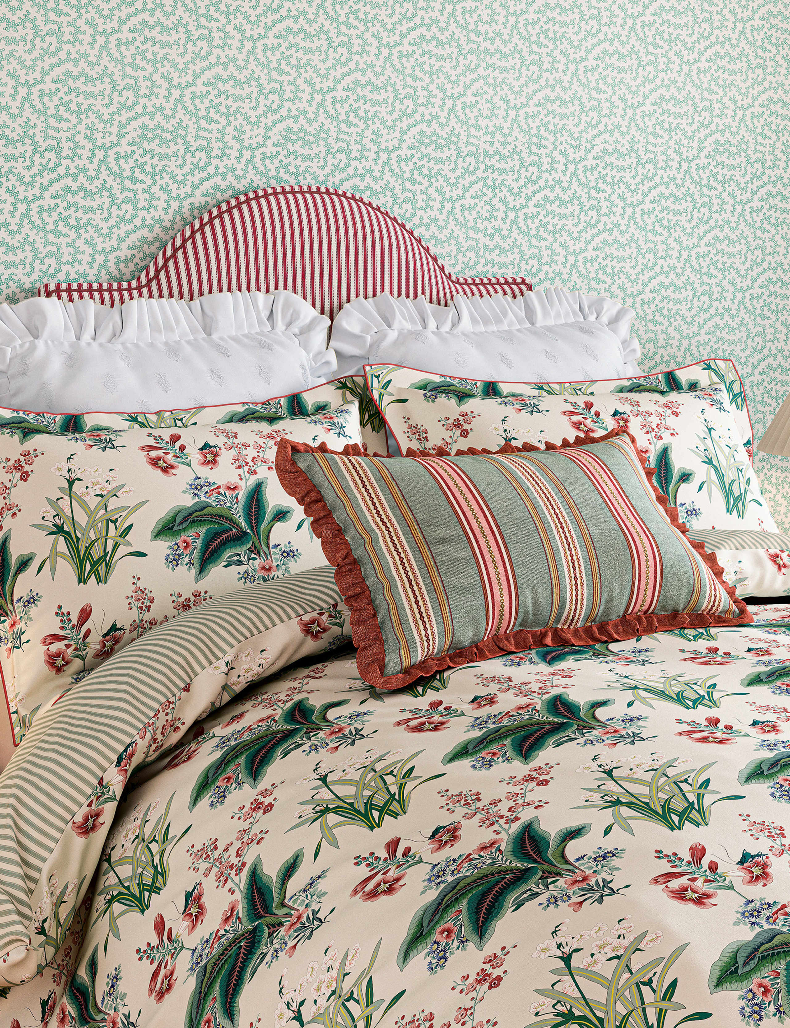 2 Pack Pure Cotton Pinery Square Pillowcases 1 of 4